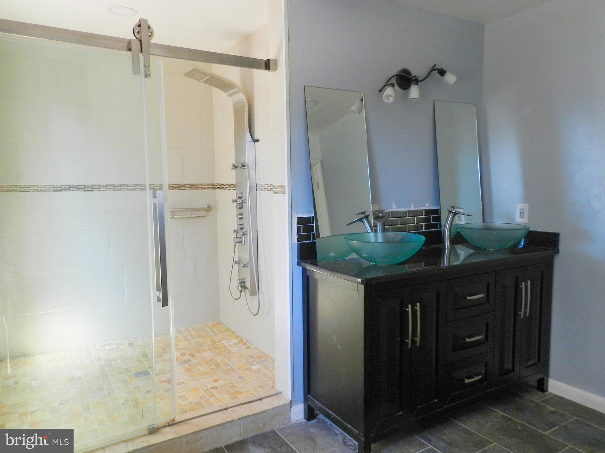 MAPLE SPRINGS ACRES - Residential