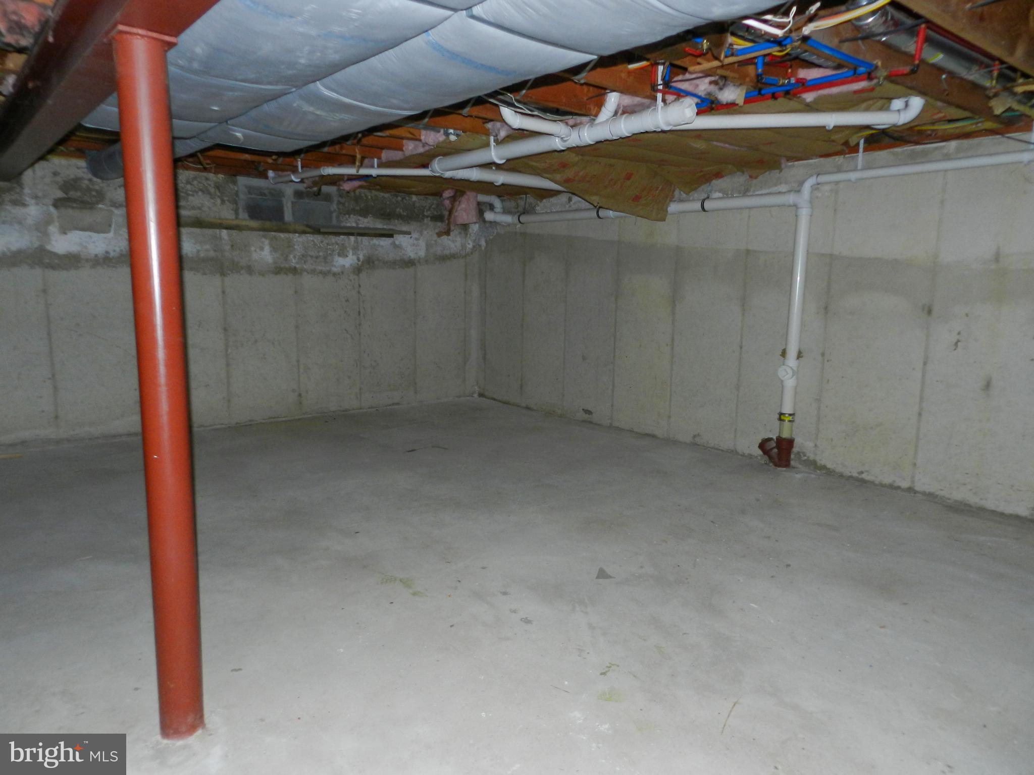 MAPLE SPRINGS ACRES - Residential