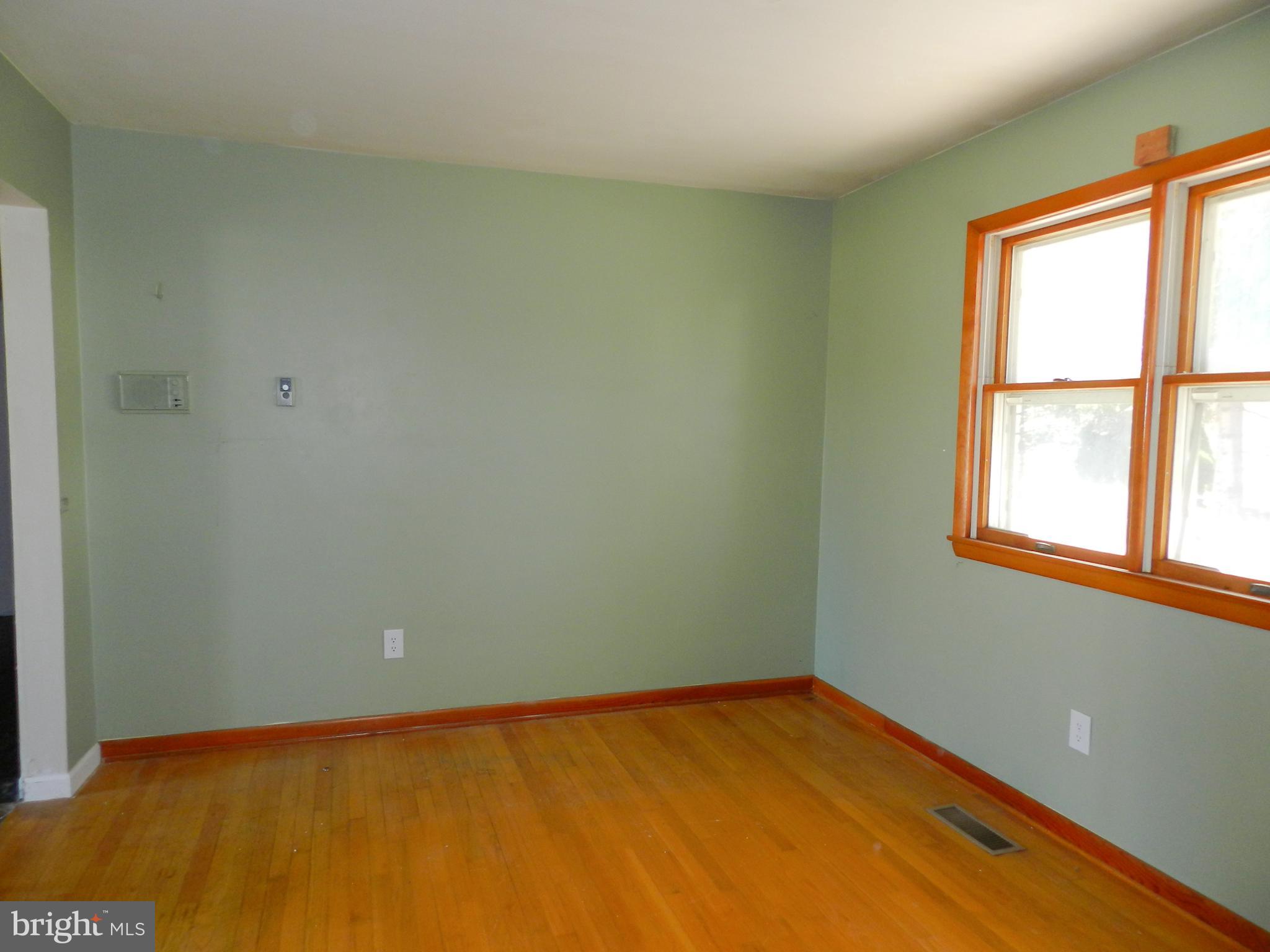 MAPLE SPRINGS ACRES - Residential