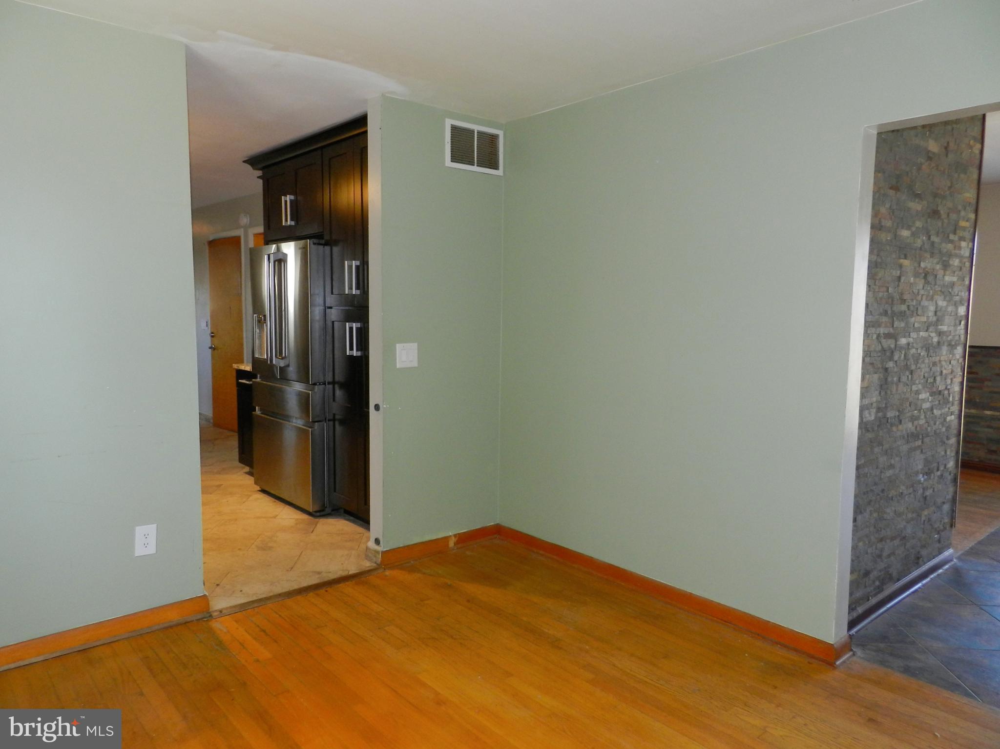 MAPLE SPRINGS ACRES - Residential