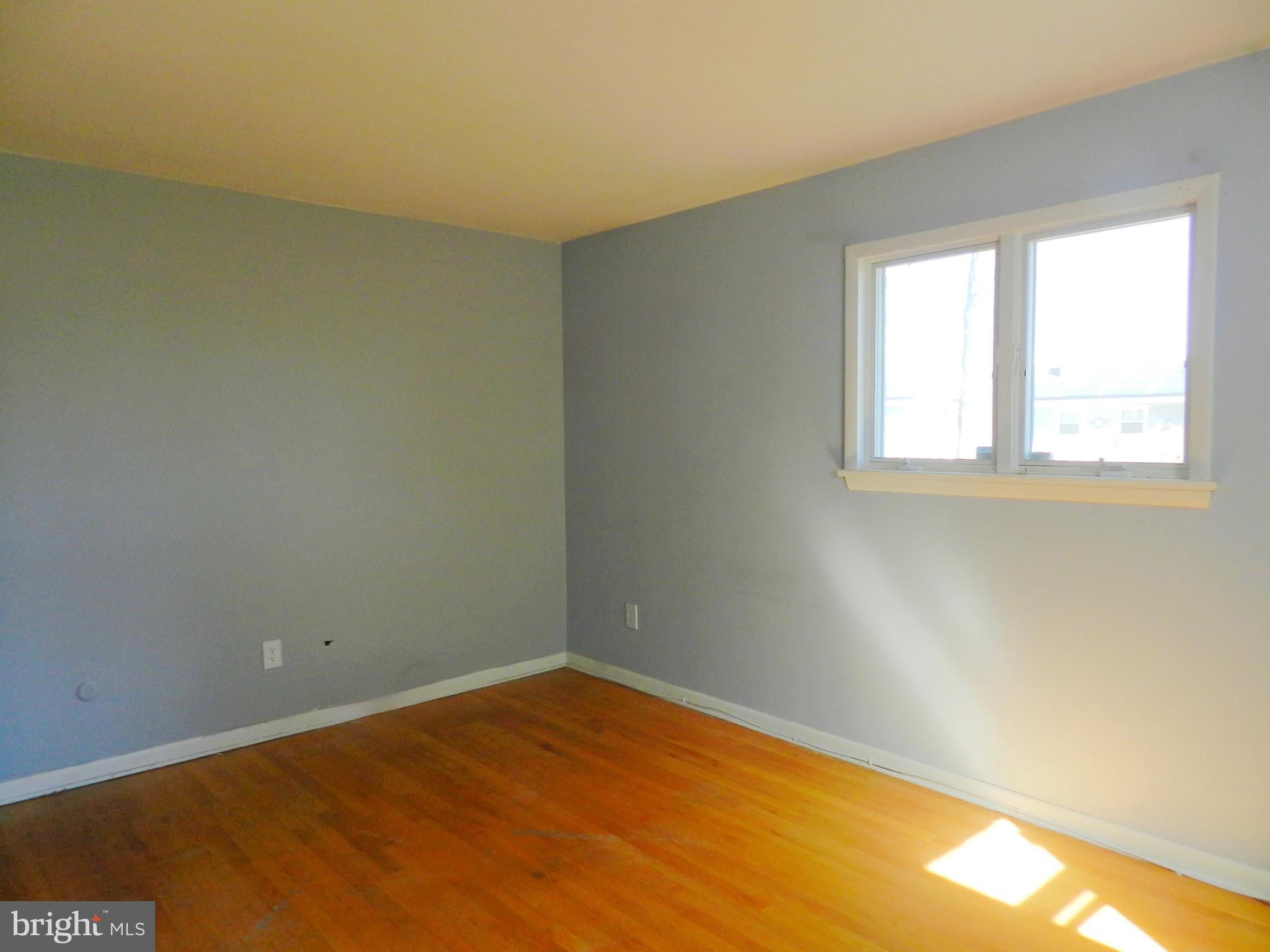 MAPLE SPRINGS ACRES - Residential