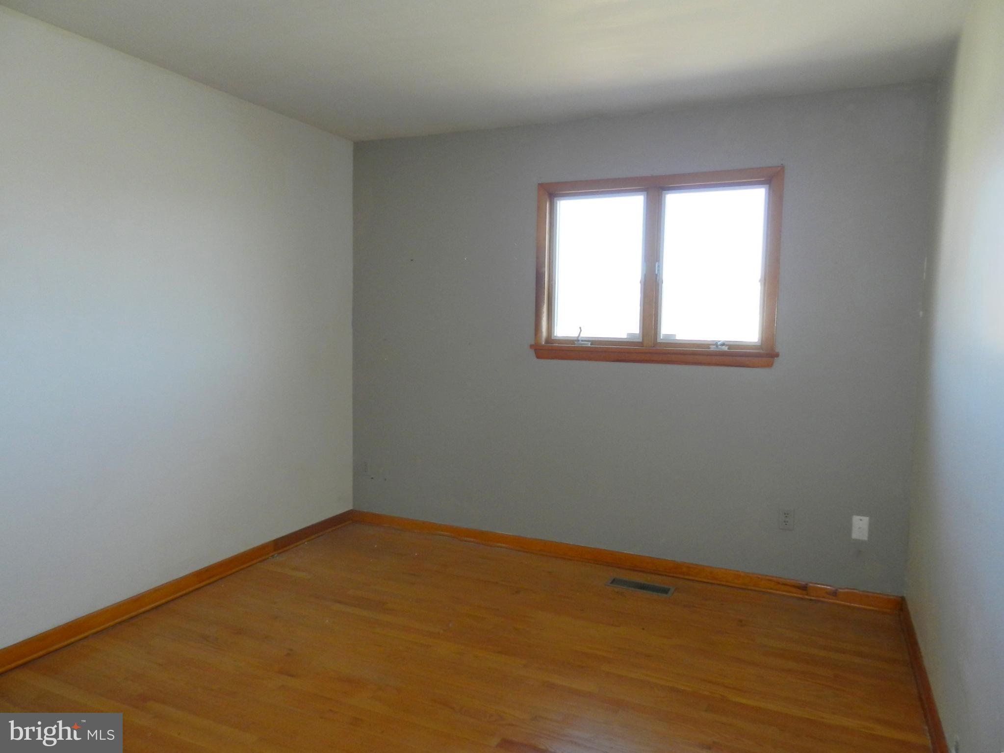 MAPLE SPRINGS ACRES - Residential