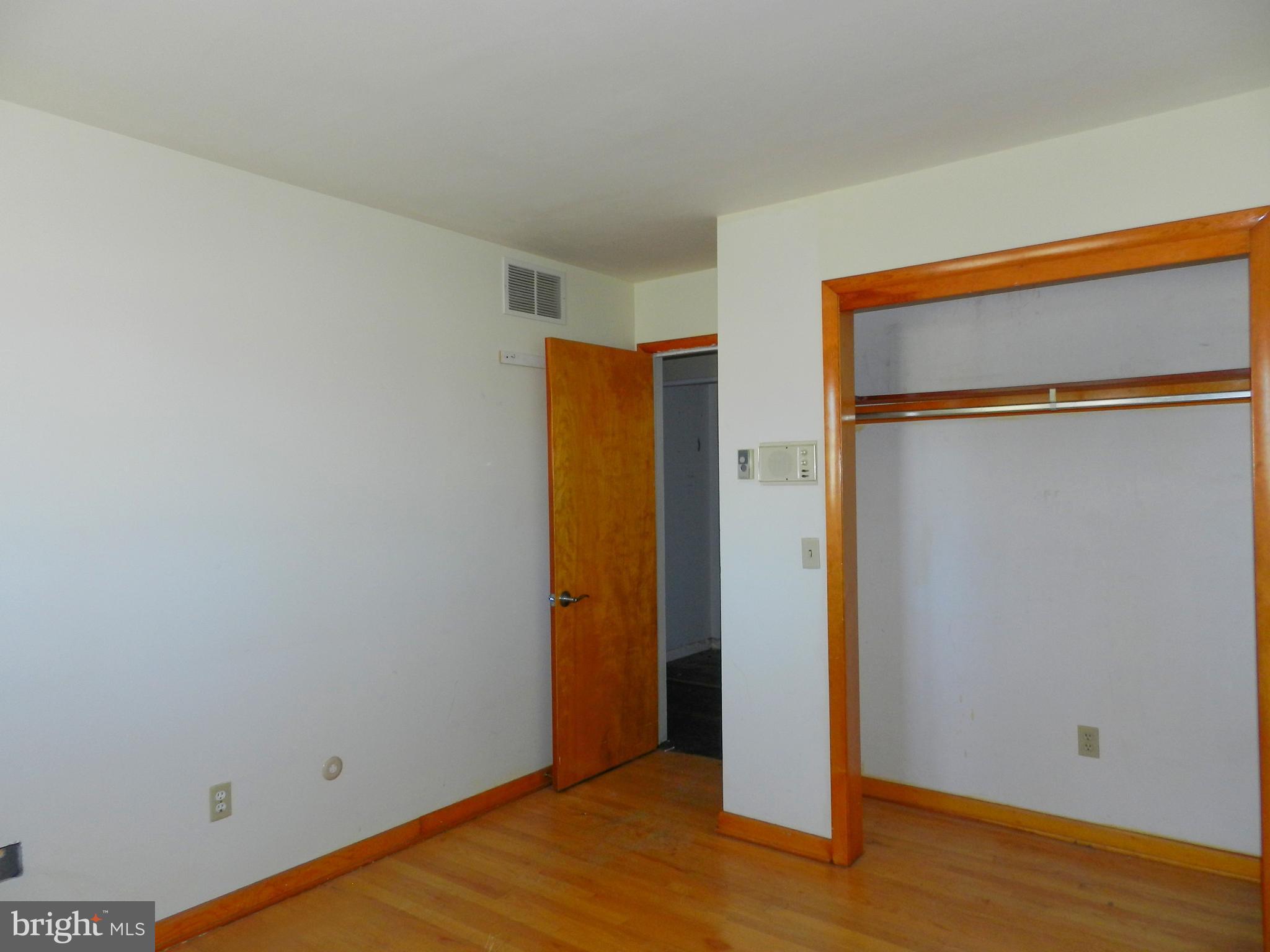 MAPLE SPRINGS ACRES - Residential