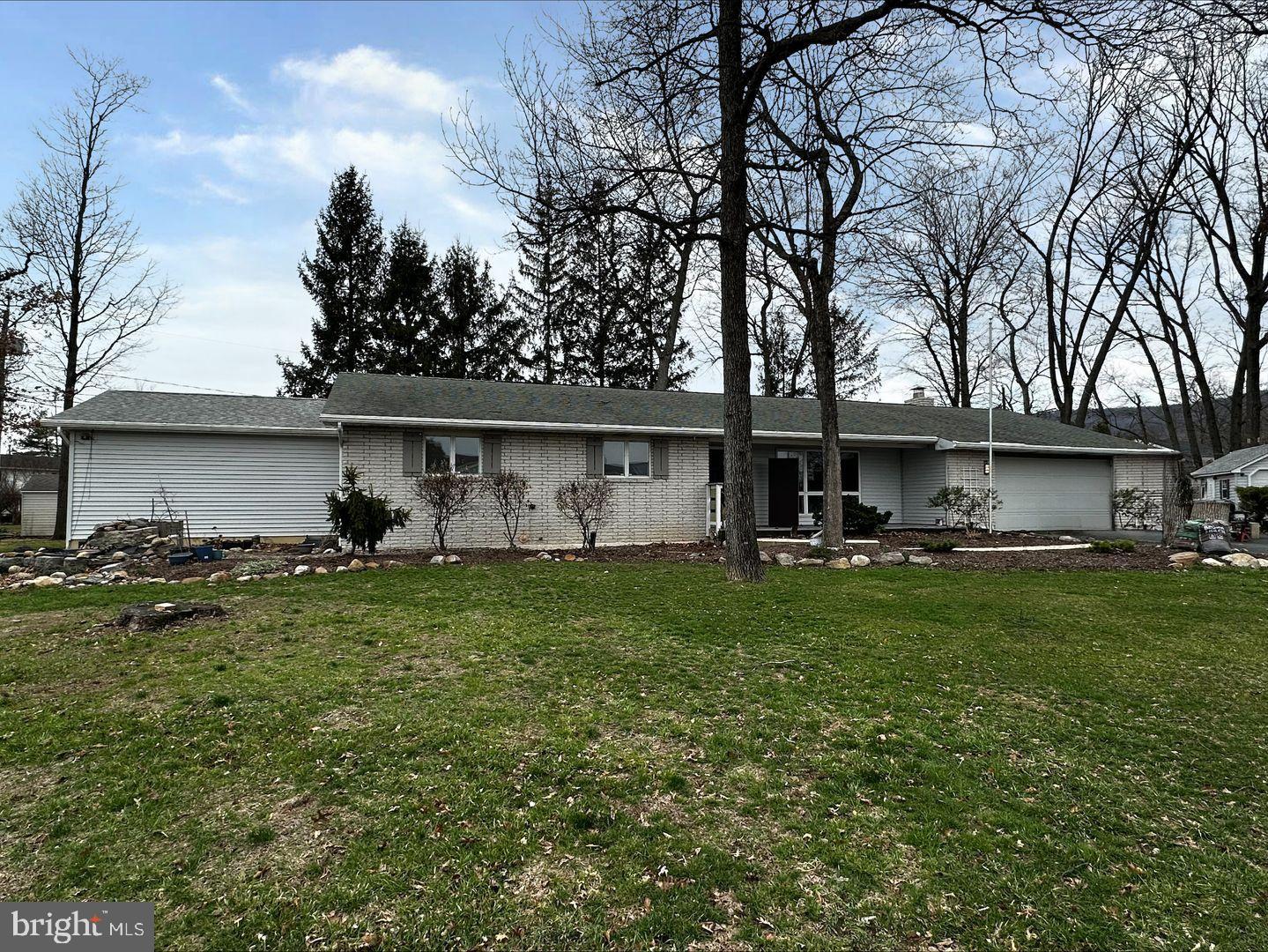 MAPLE SPRINGS ACRES - Residential