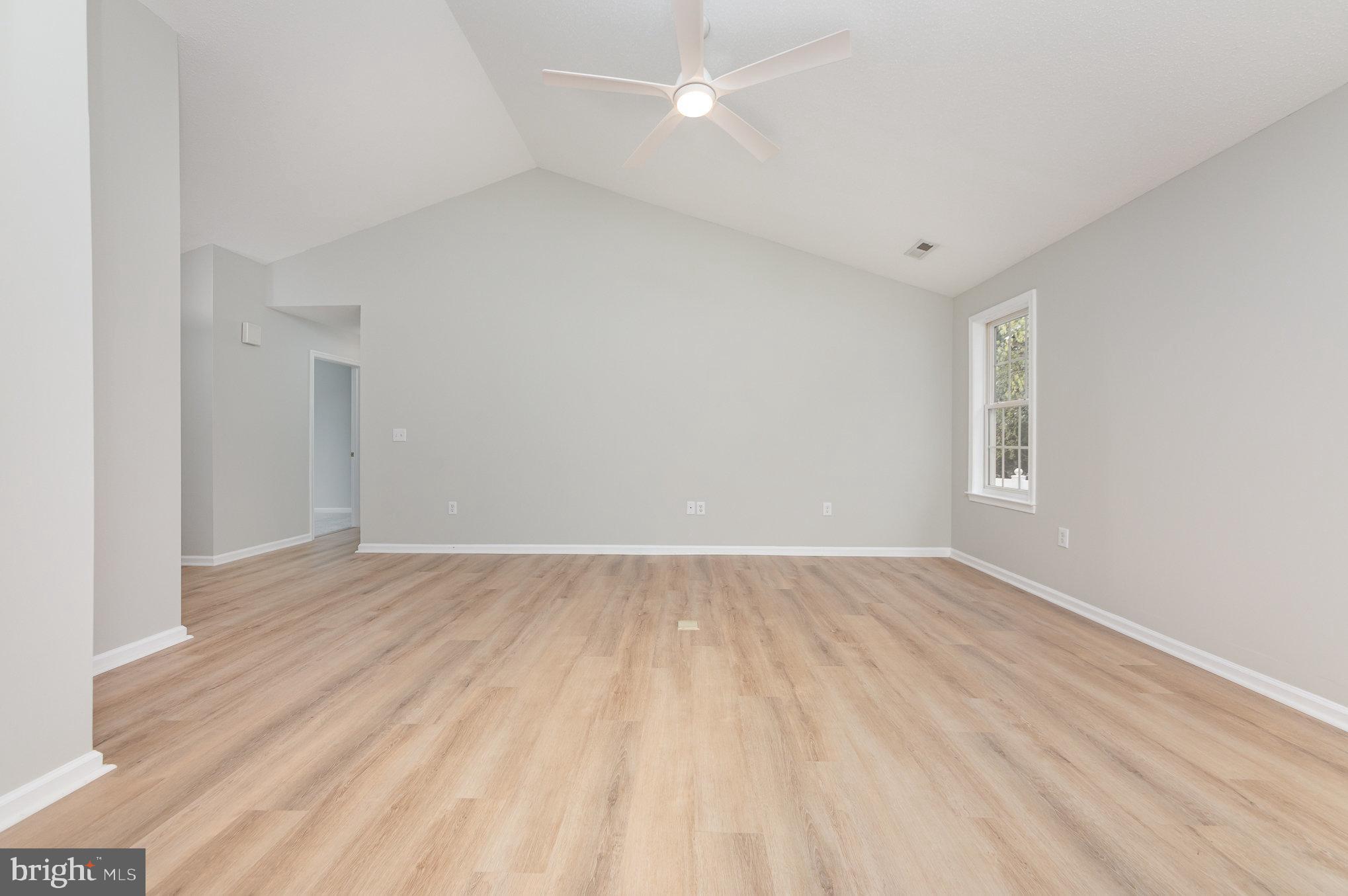 SALEM RUN - Residential