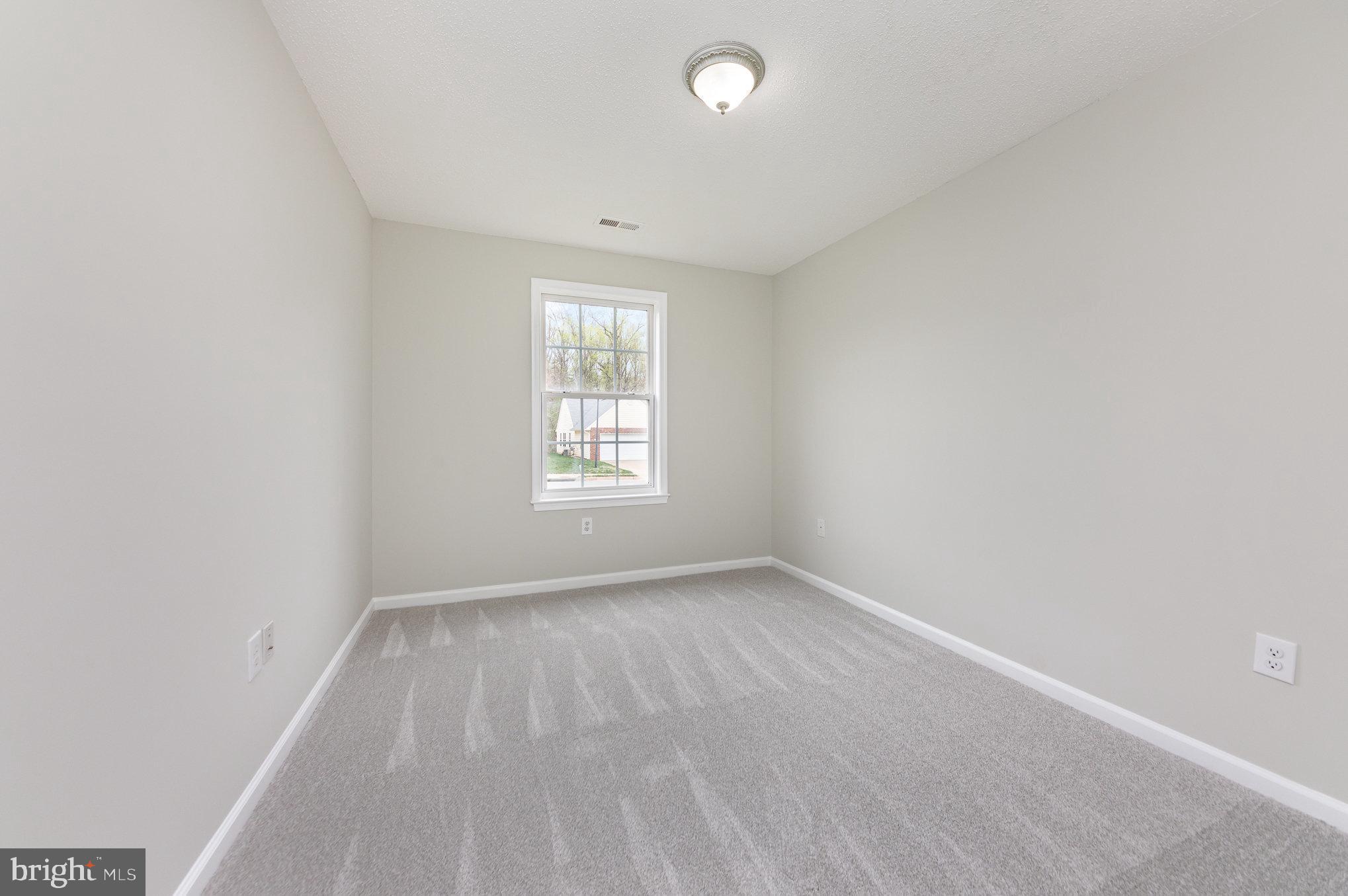 SALEM RUN - Residential