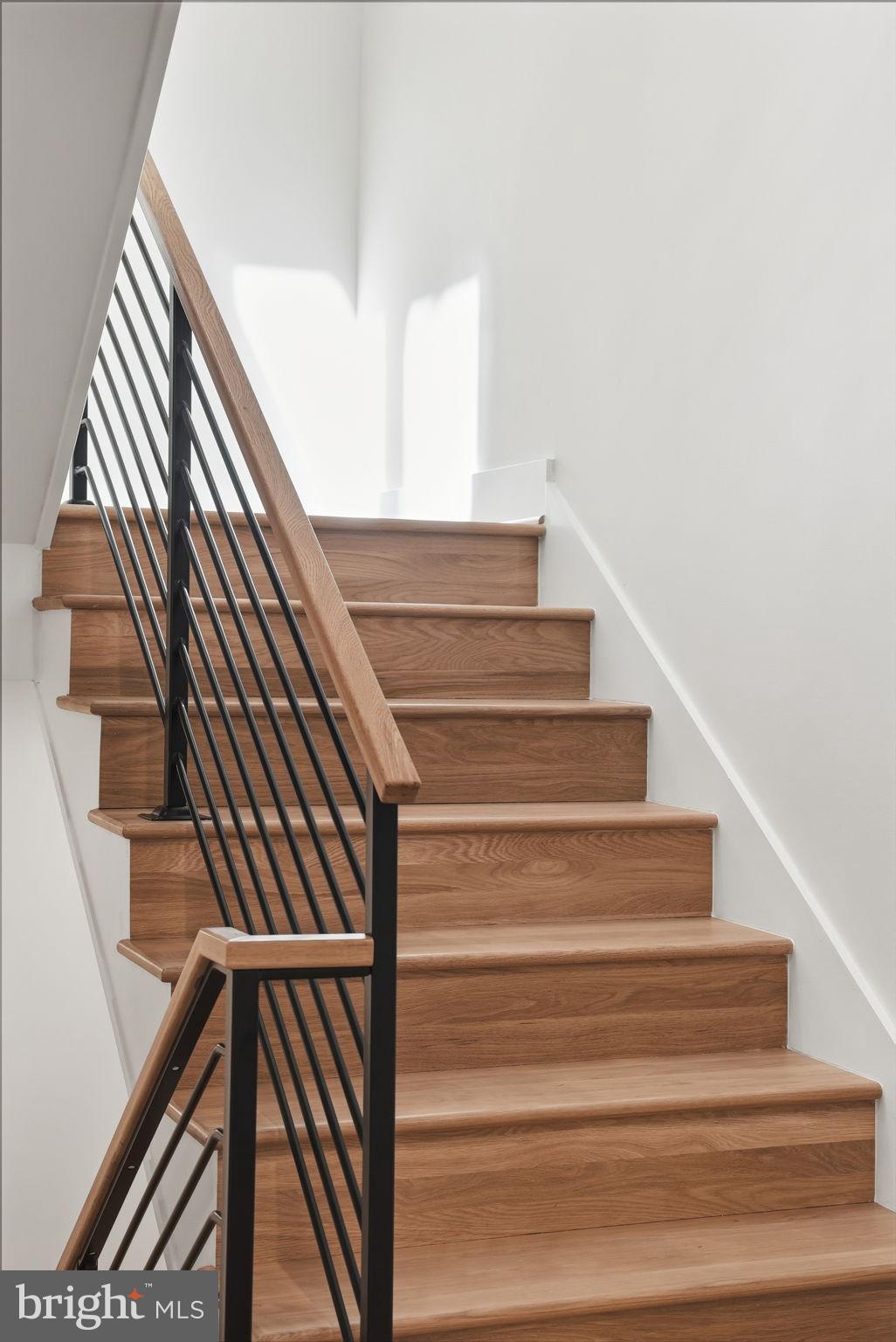 WESTHAMPTON - Residential
