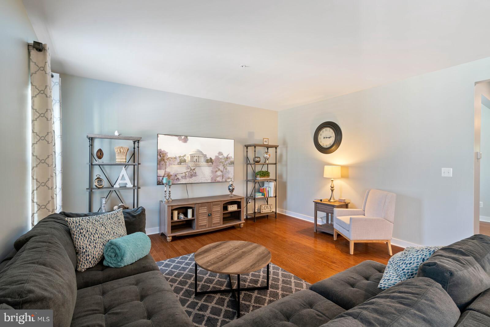 POTOMAC SHORES - Residential