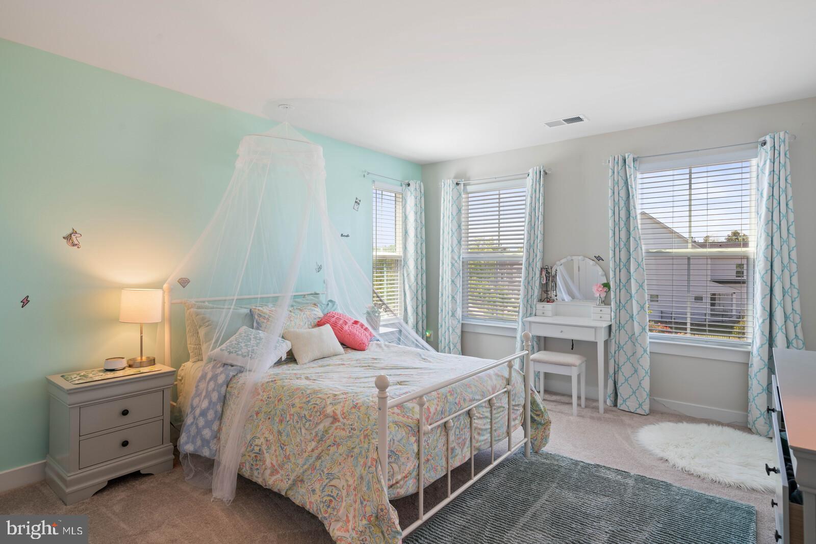 POTOMAC SHORES - Residential