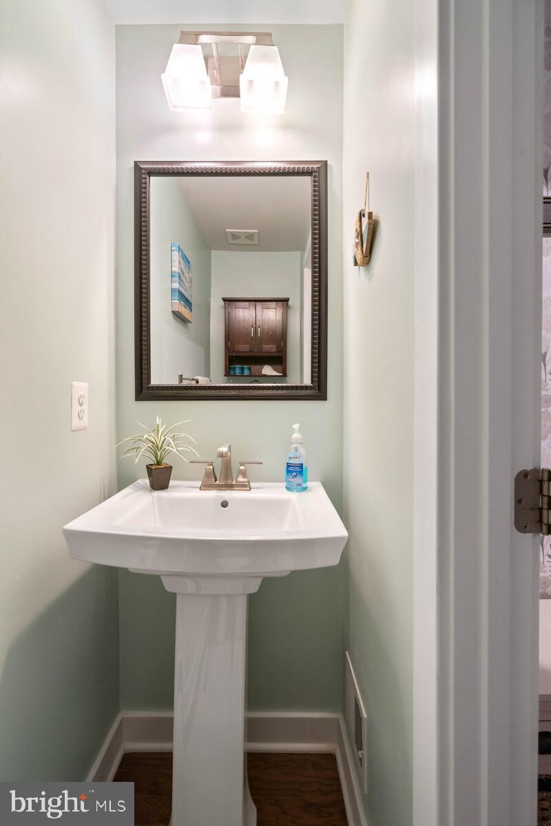 POTOMAC SHORES - Residential