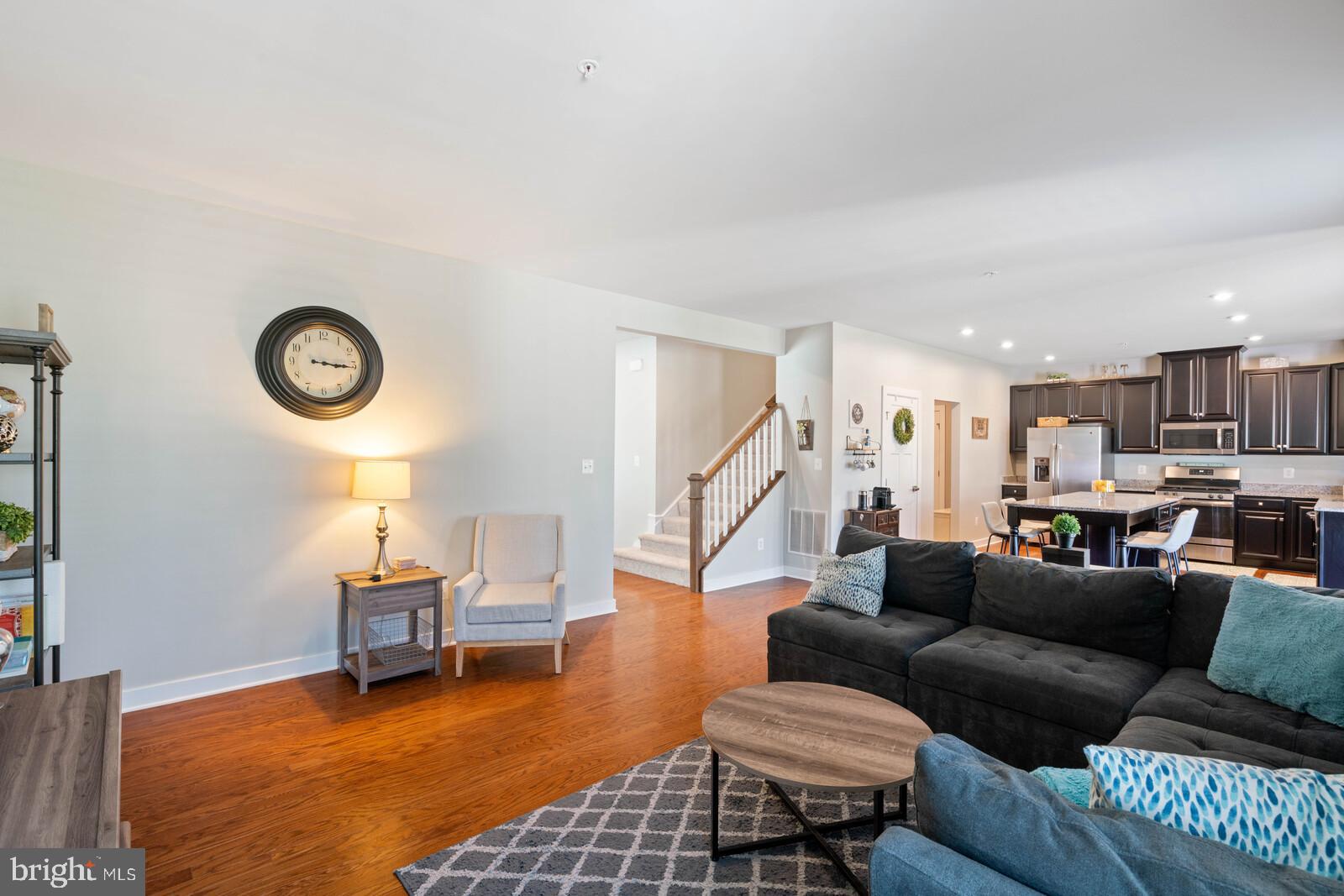 POTOMAC SHORES - Residential