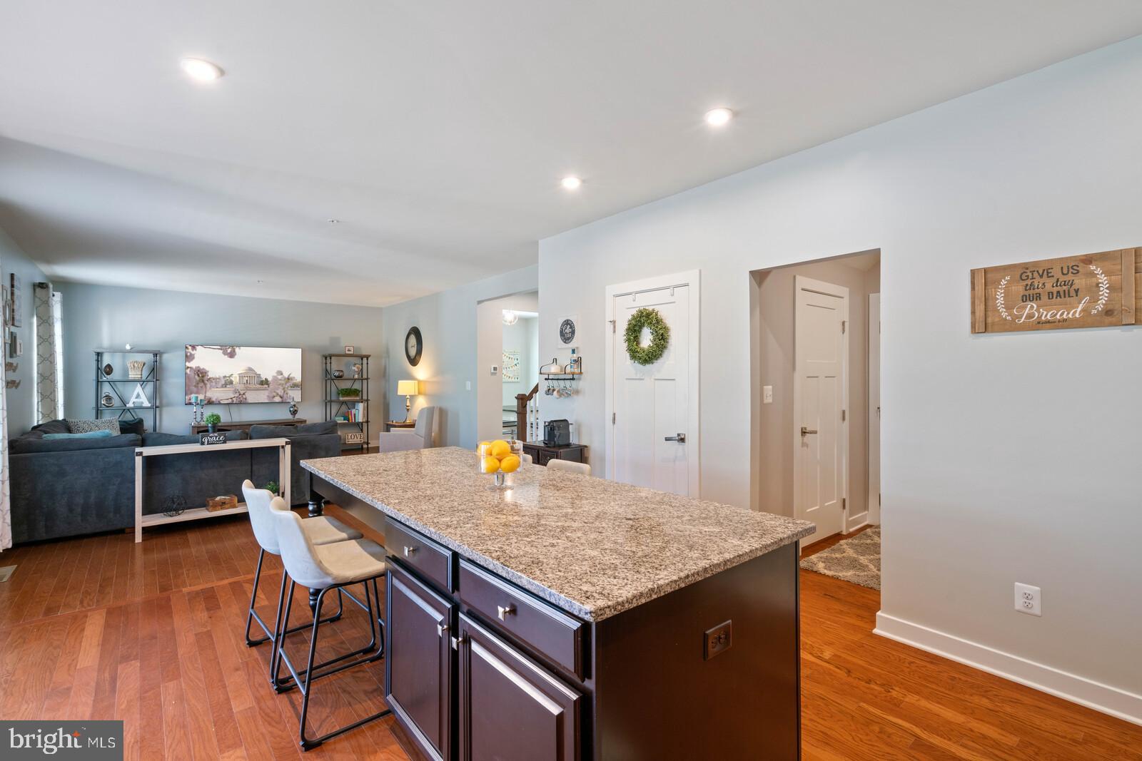 POTOMAC SHORES - Residential