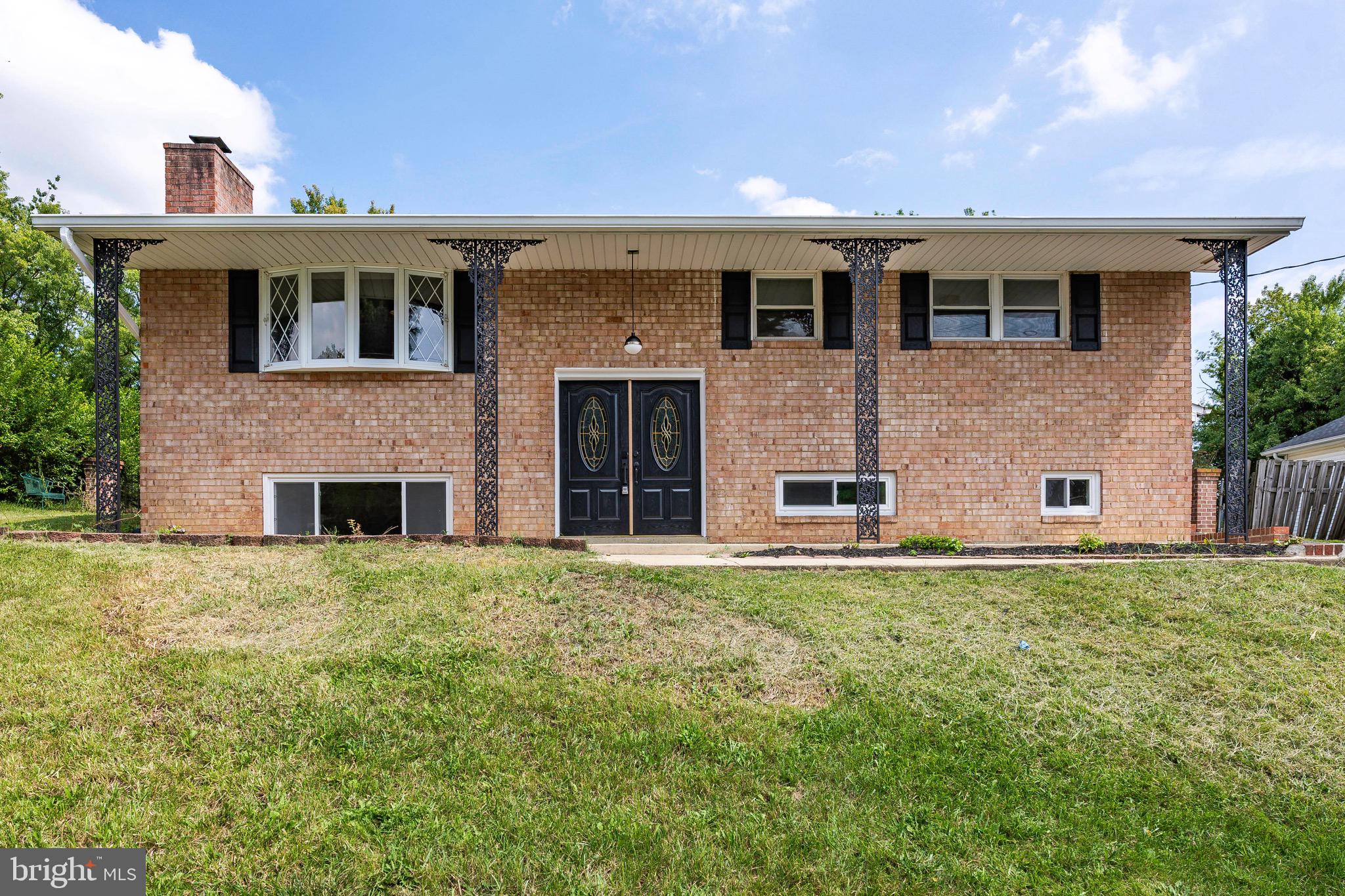 7512 HARPERS DRIVE