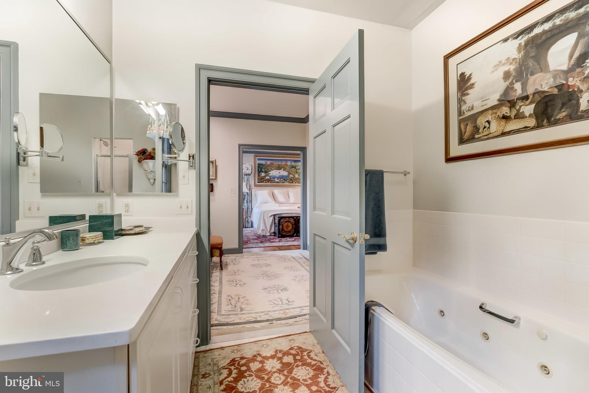 LUTHERVILLE - Residential