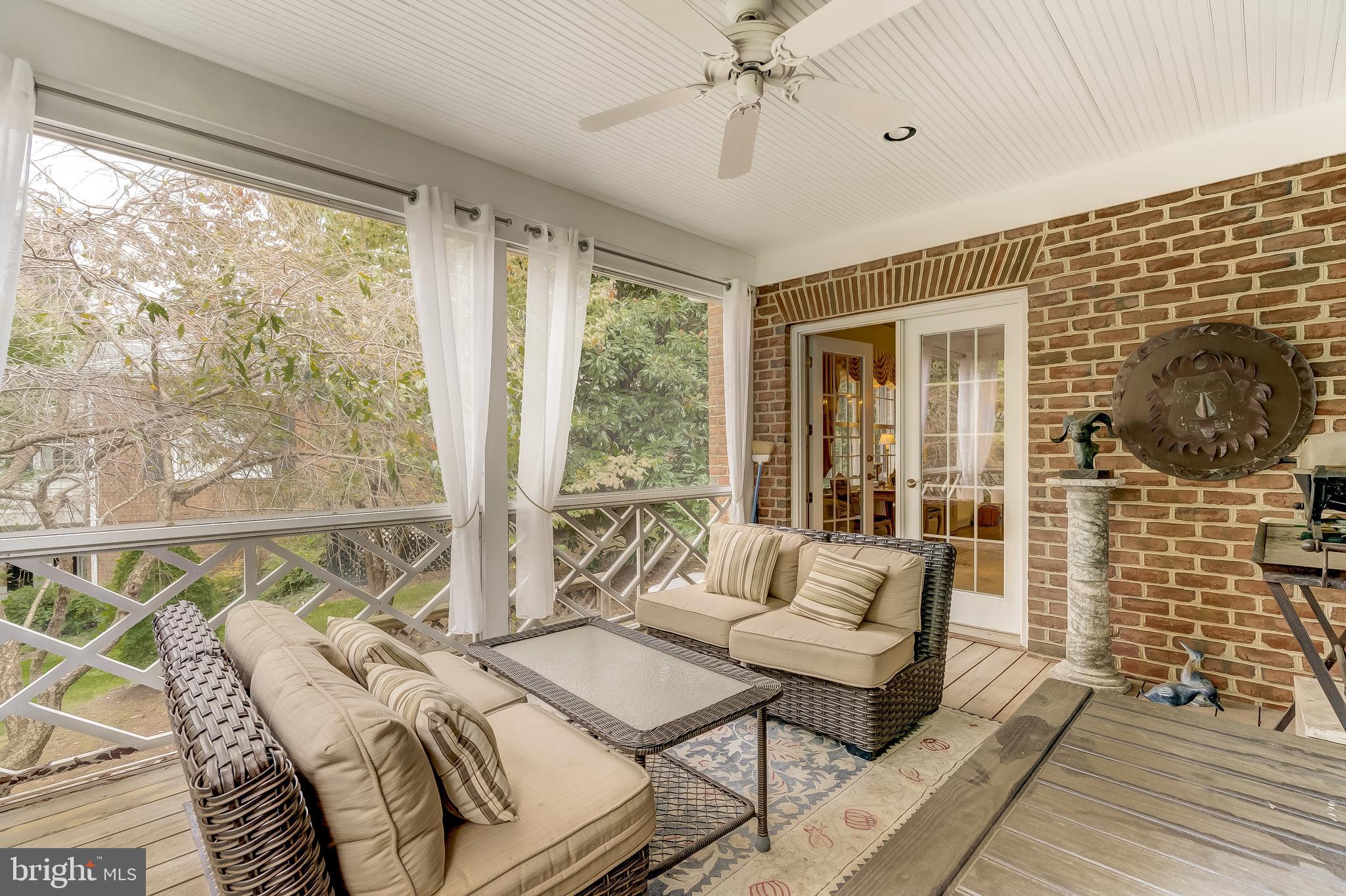 LUTHERVILLE - Residential