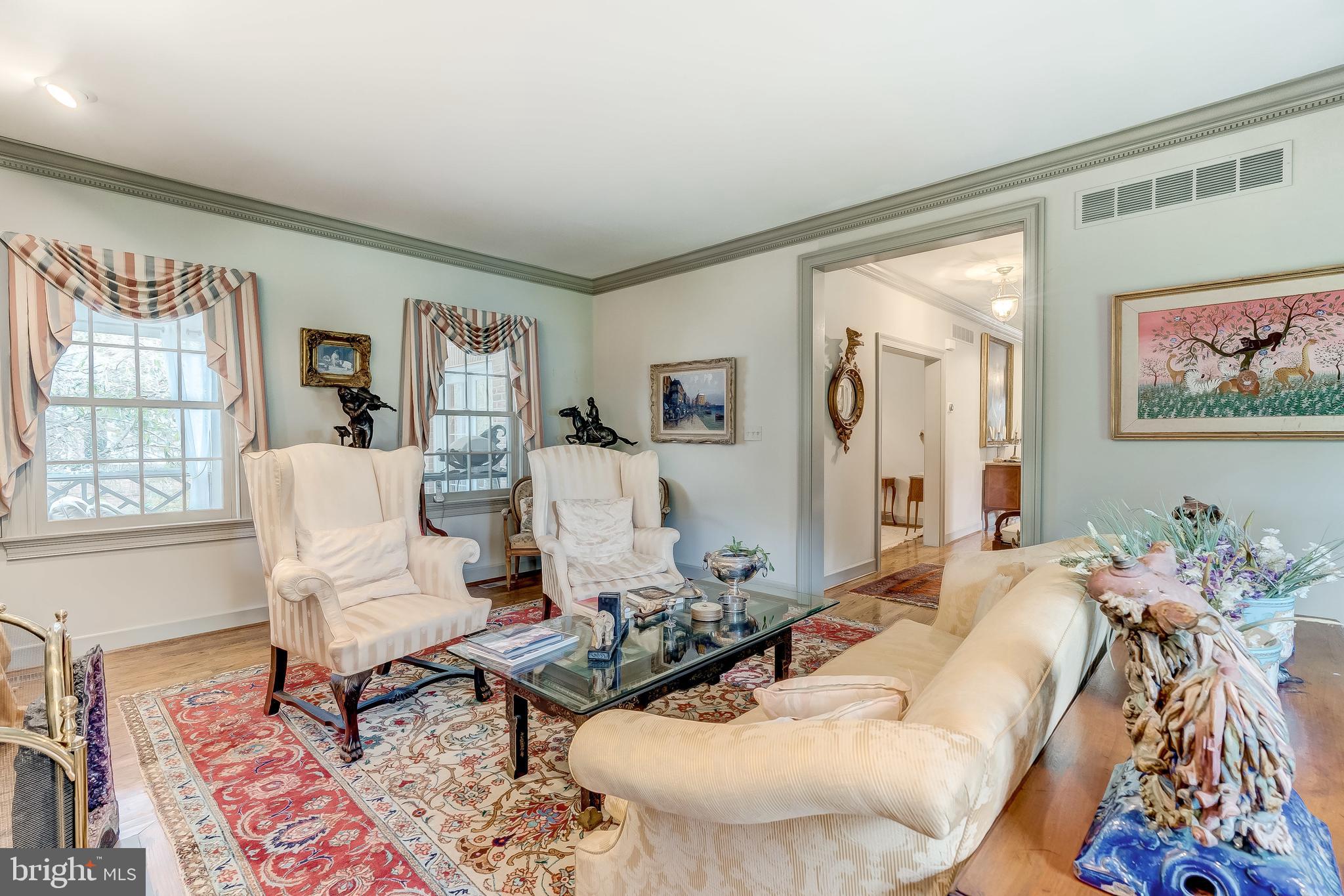 LUTHERVILLE - Residential