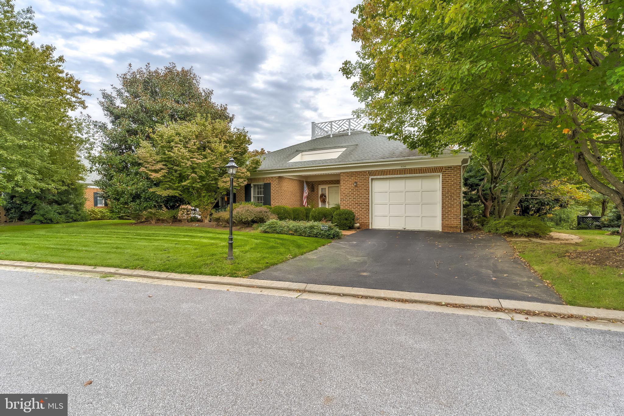 LUTHERVILLE - Residential