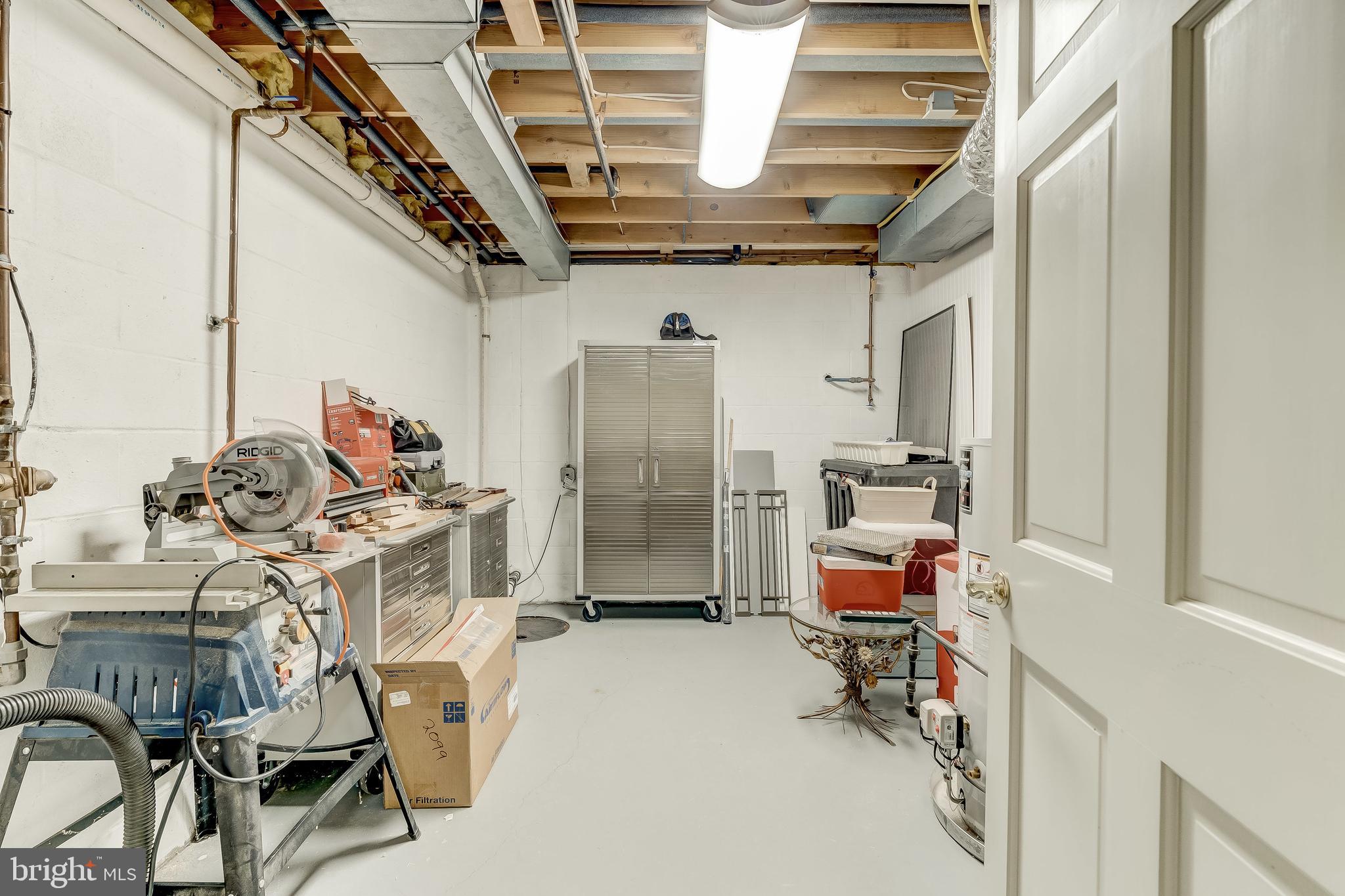 LUTHERVILLE - Residential