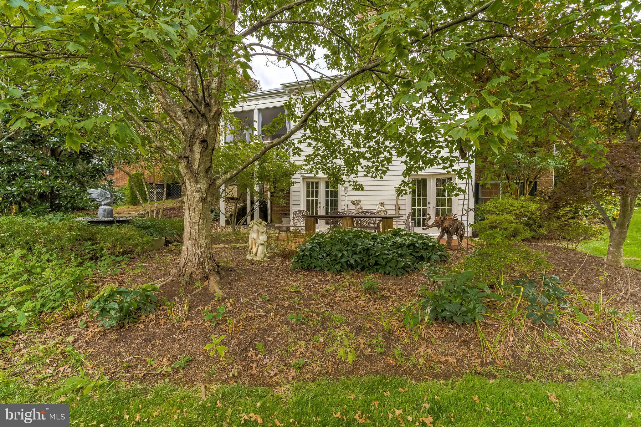 LUTHERVILLE - Residential