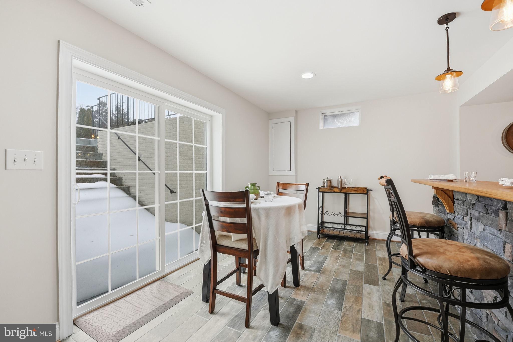 DOMINION VALLEY COUNTRY CLUB - Residential