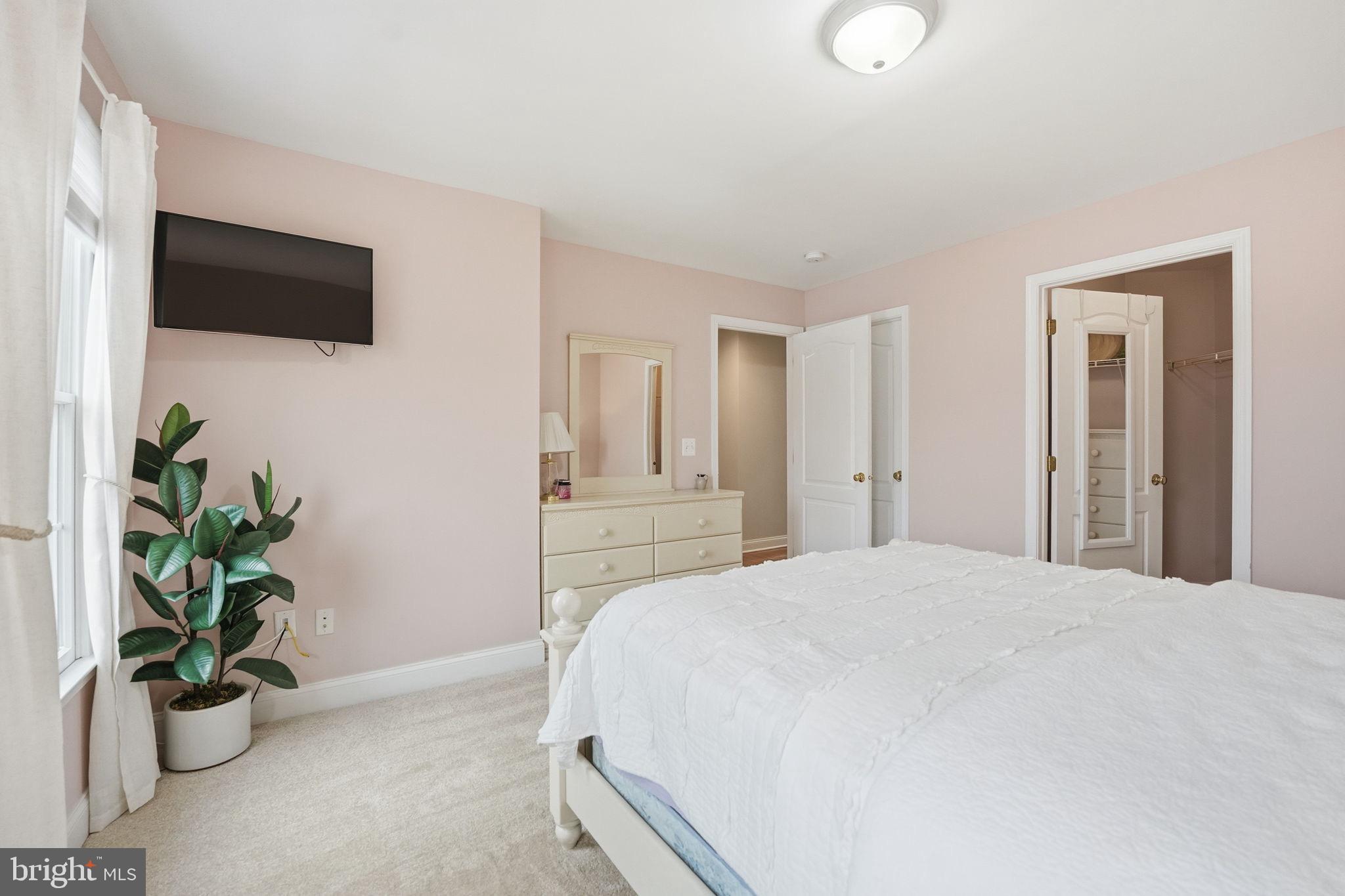 DOMINION VALLEY COUNTRY CLUB - Residential