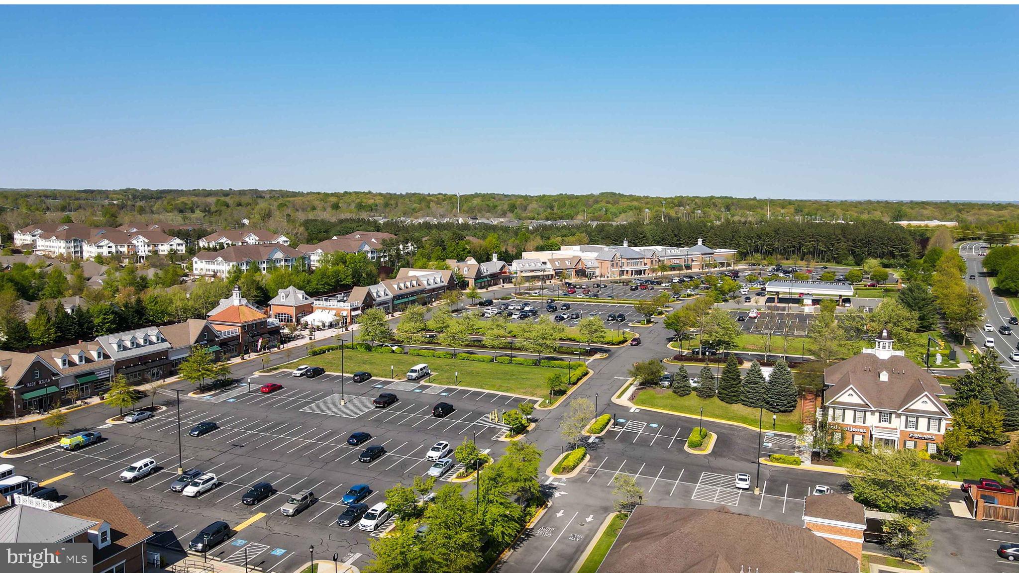 DOMINION VALLEY COUNTRY CLUB - Residential