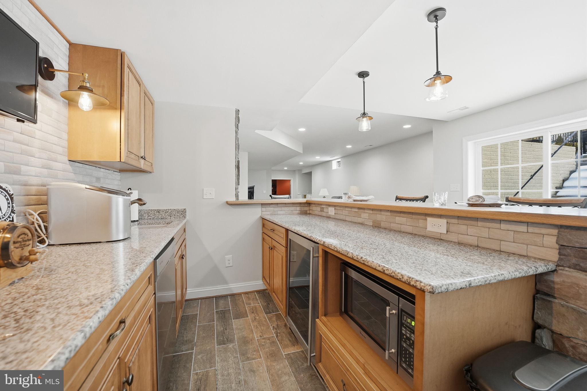 DOMINION VALLEY COUNTRY CLUB - Residential