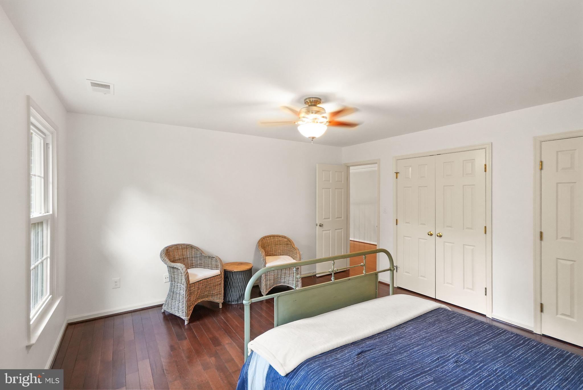 POPES HEAD ESTATES - Residential