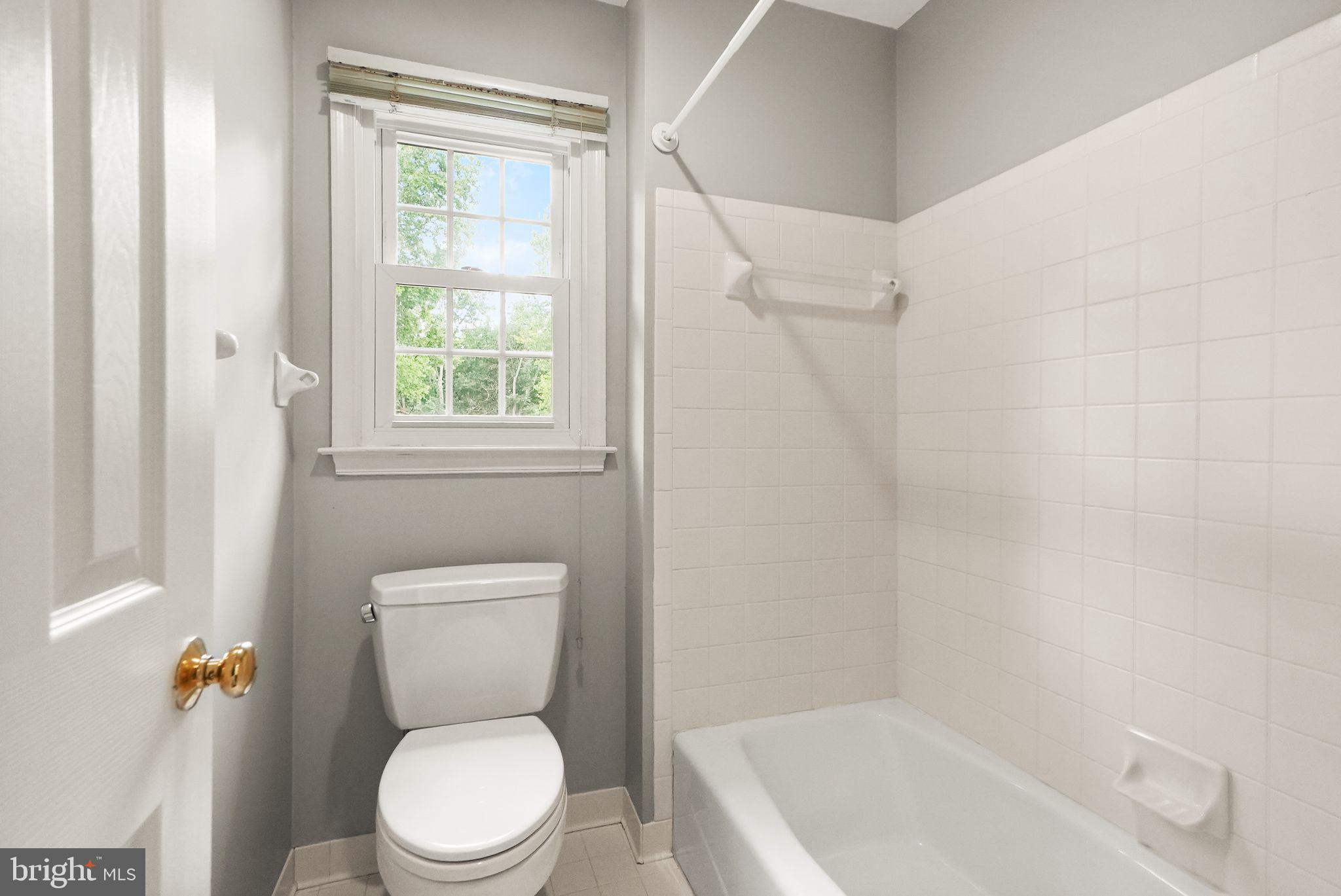 POPES HEAD ESTATES - Residential