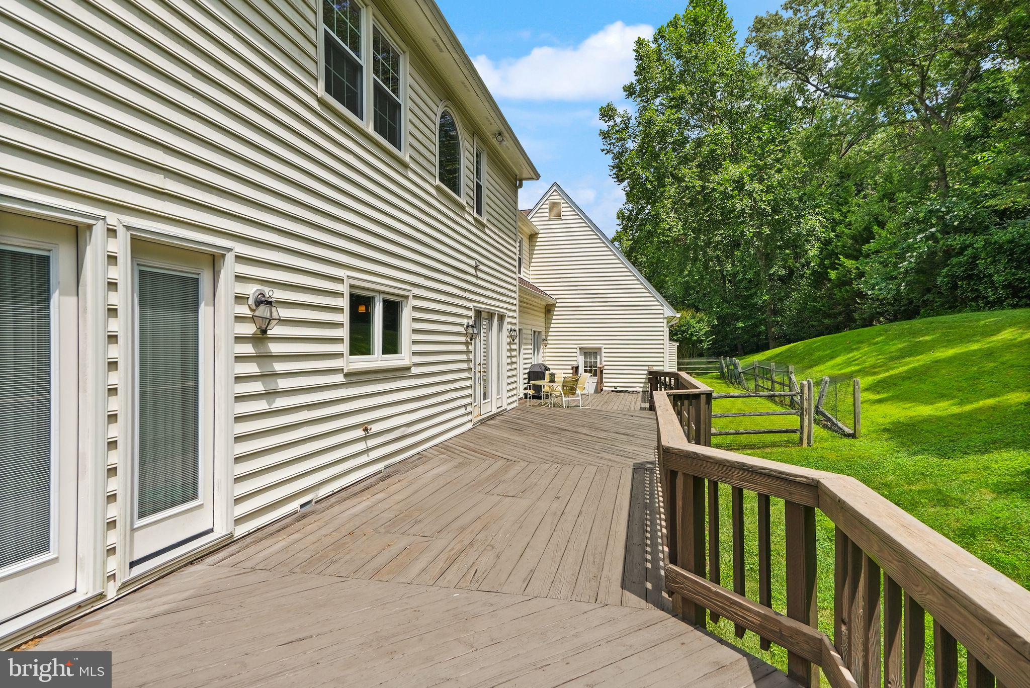 POPES HEAD ESTATES - Residential