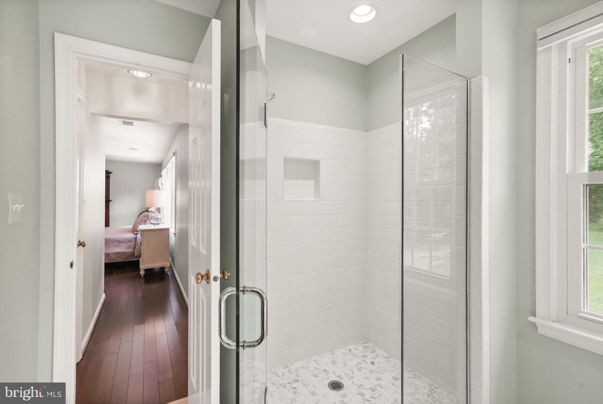 POPES HEAD ESTATES - Residential