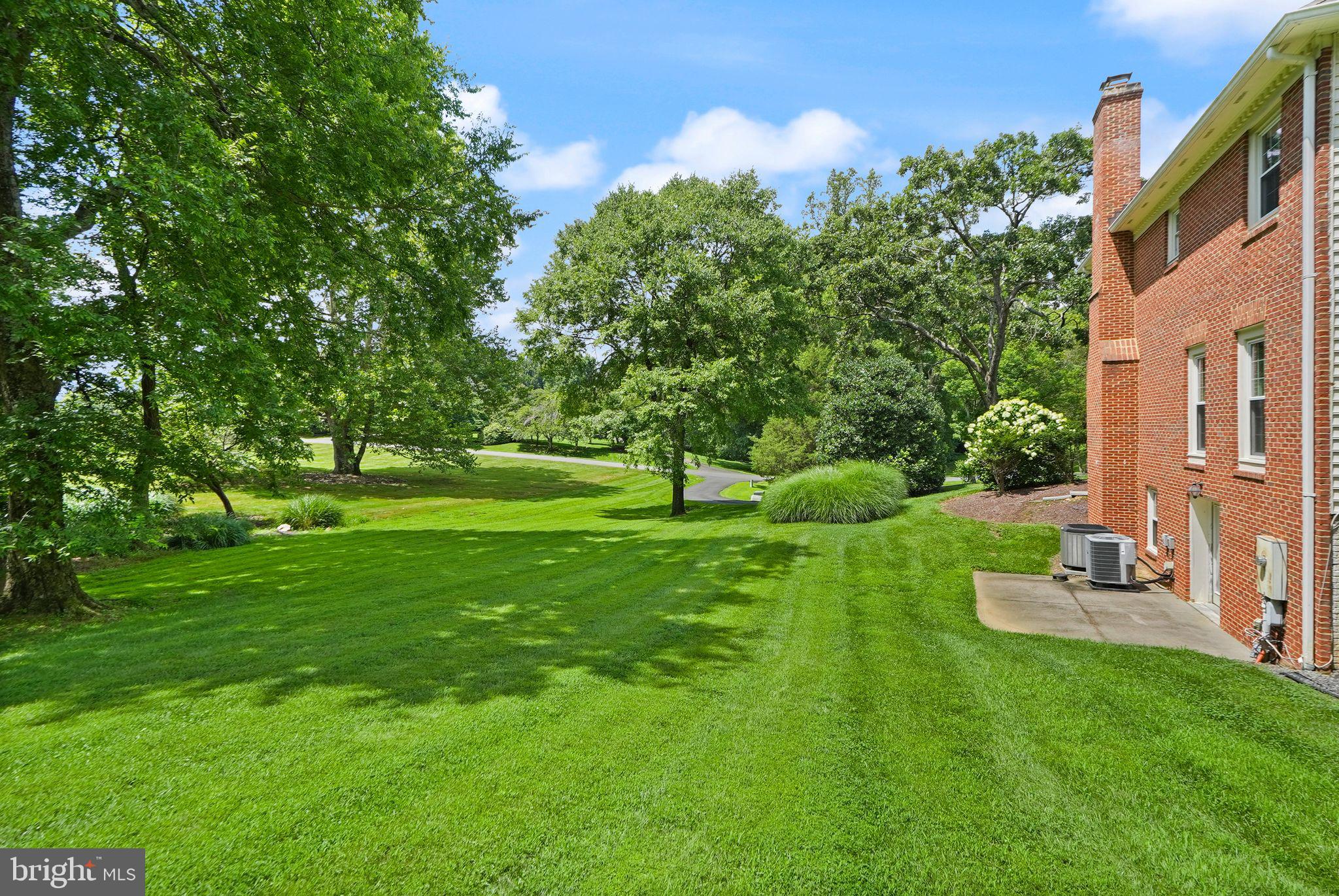 POPES HEAD ESTATES - Residential