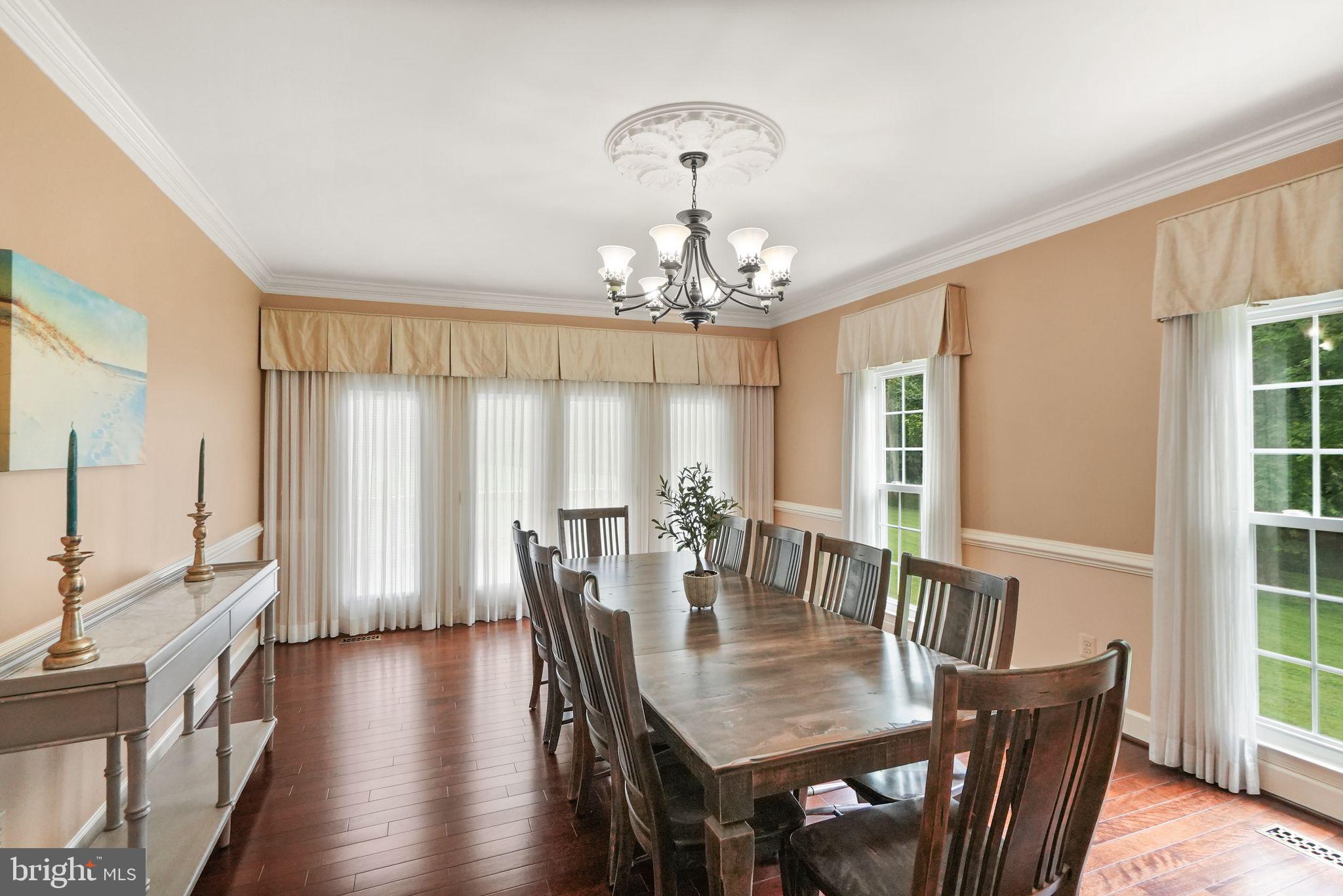 POPES HEAD ESTATES - Residential