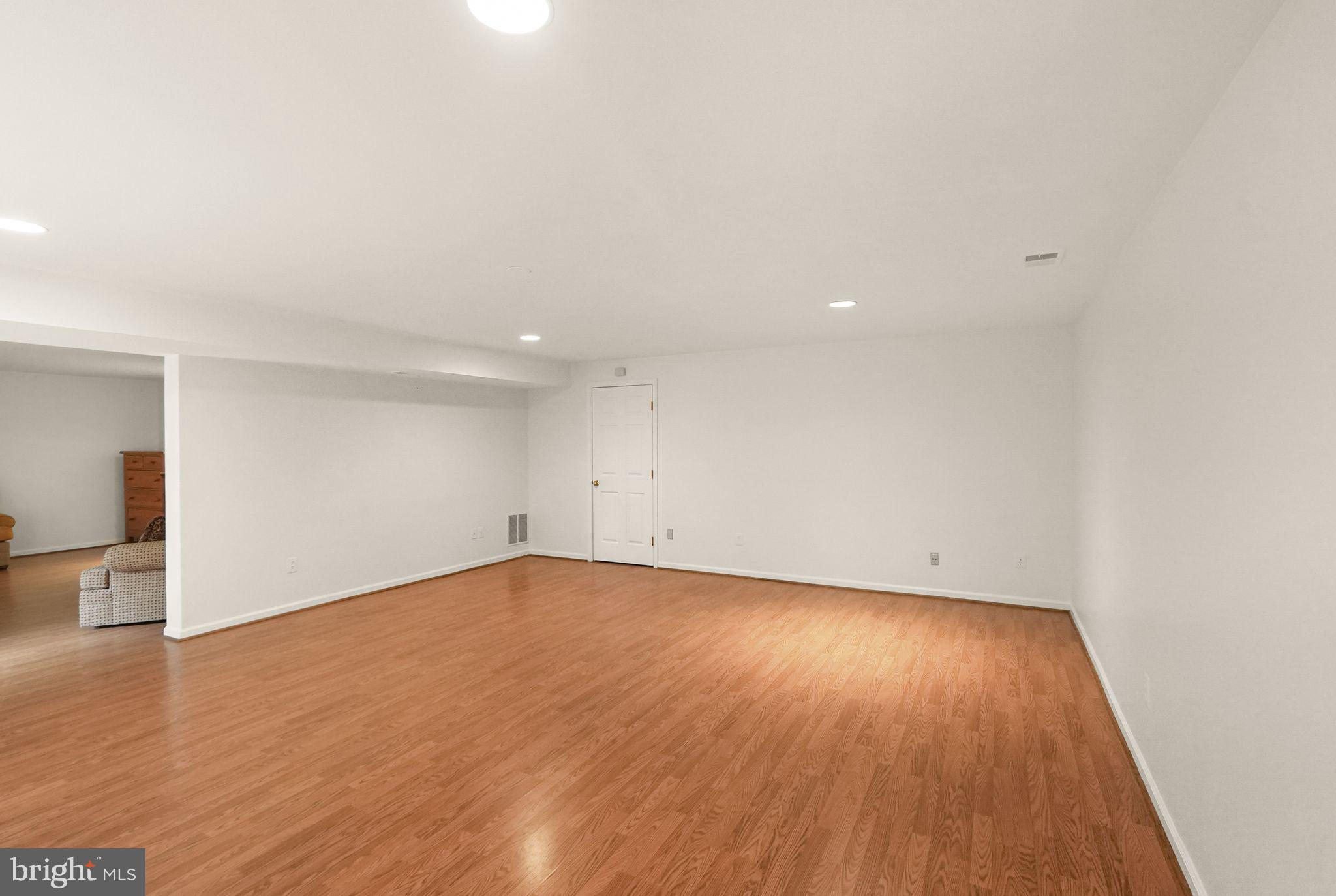 POPES HEAD ESTATES - Residential