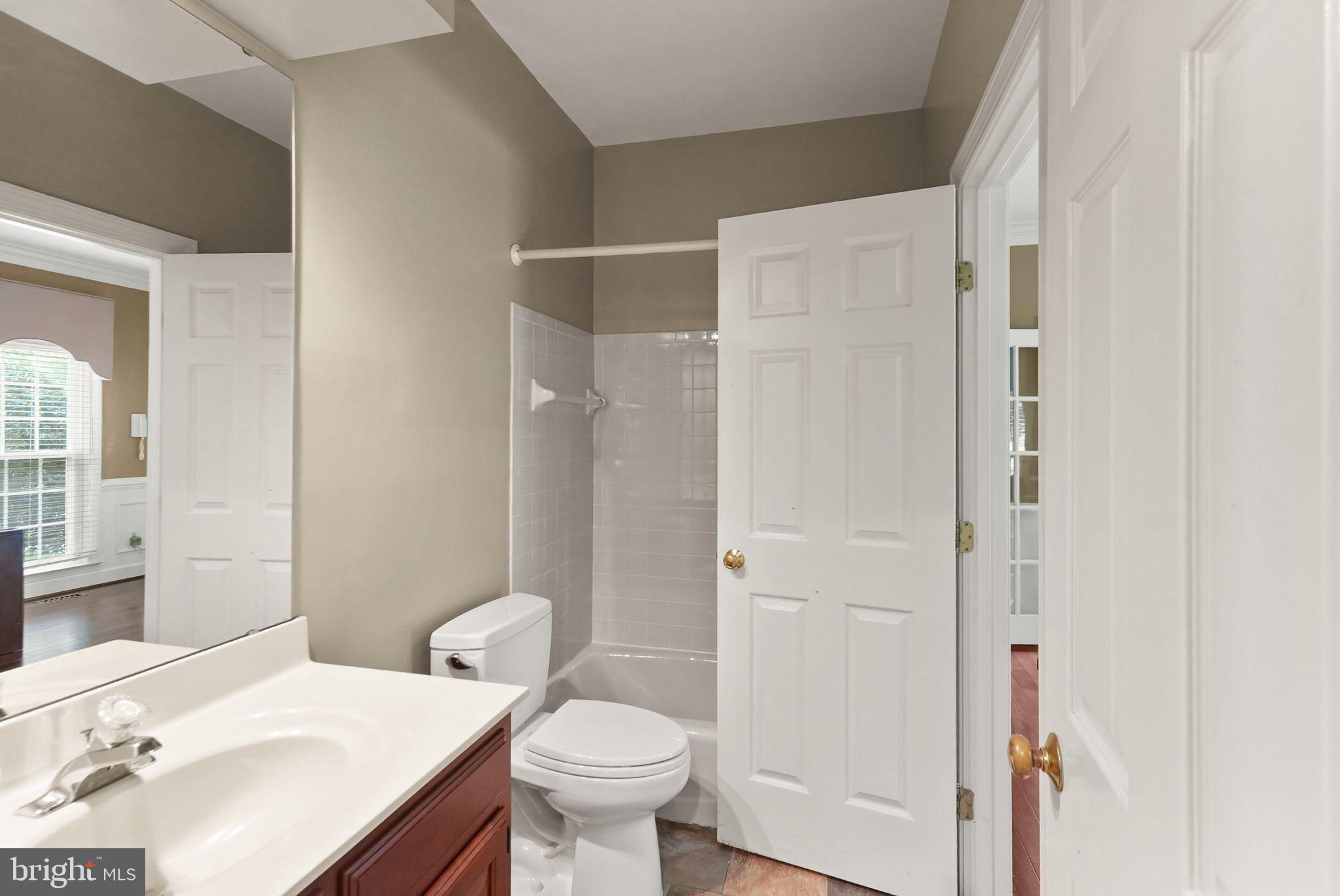 POPES HEAD ESTATES - Residential