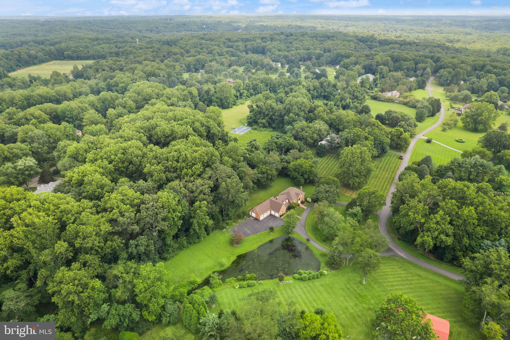 POPES HEAD ESTATES - Residential