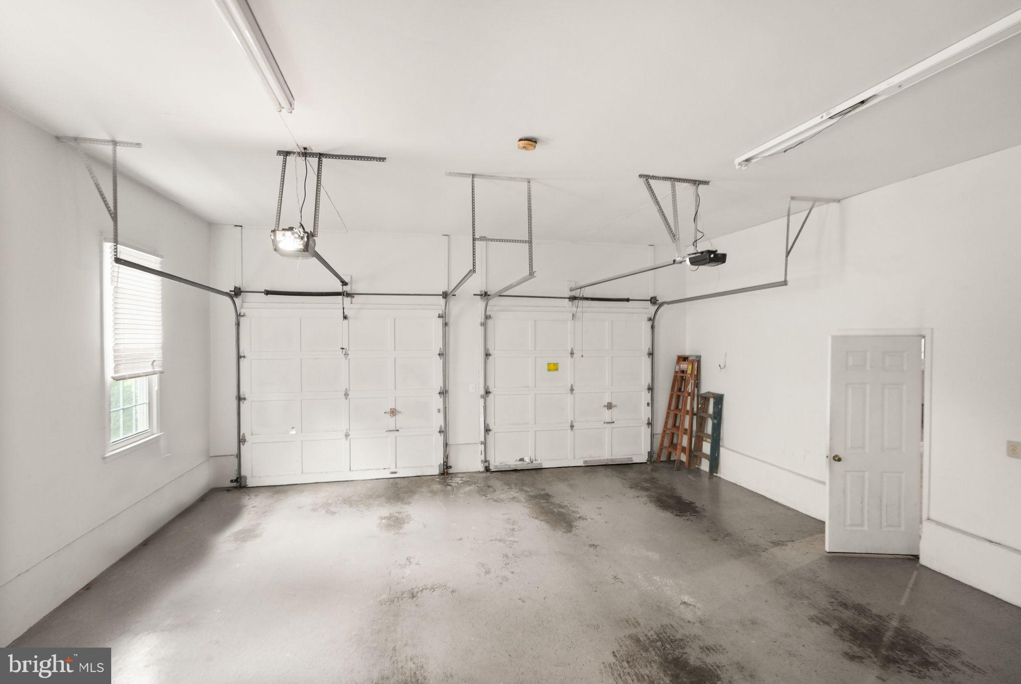 POPES HEAD ESTATES - Residential