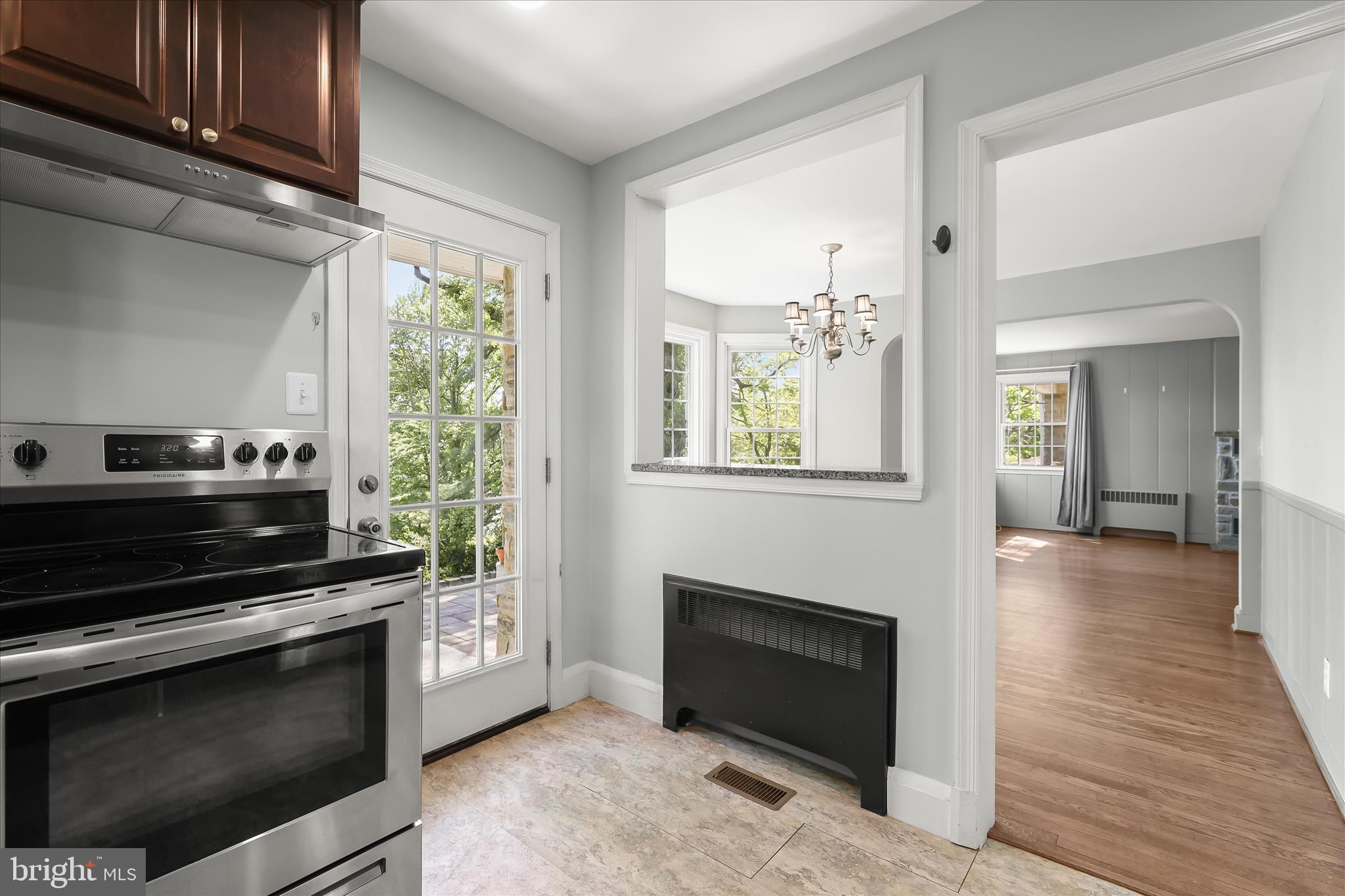 WINDSOR MILL - Residential