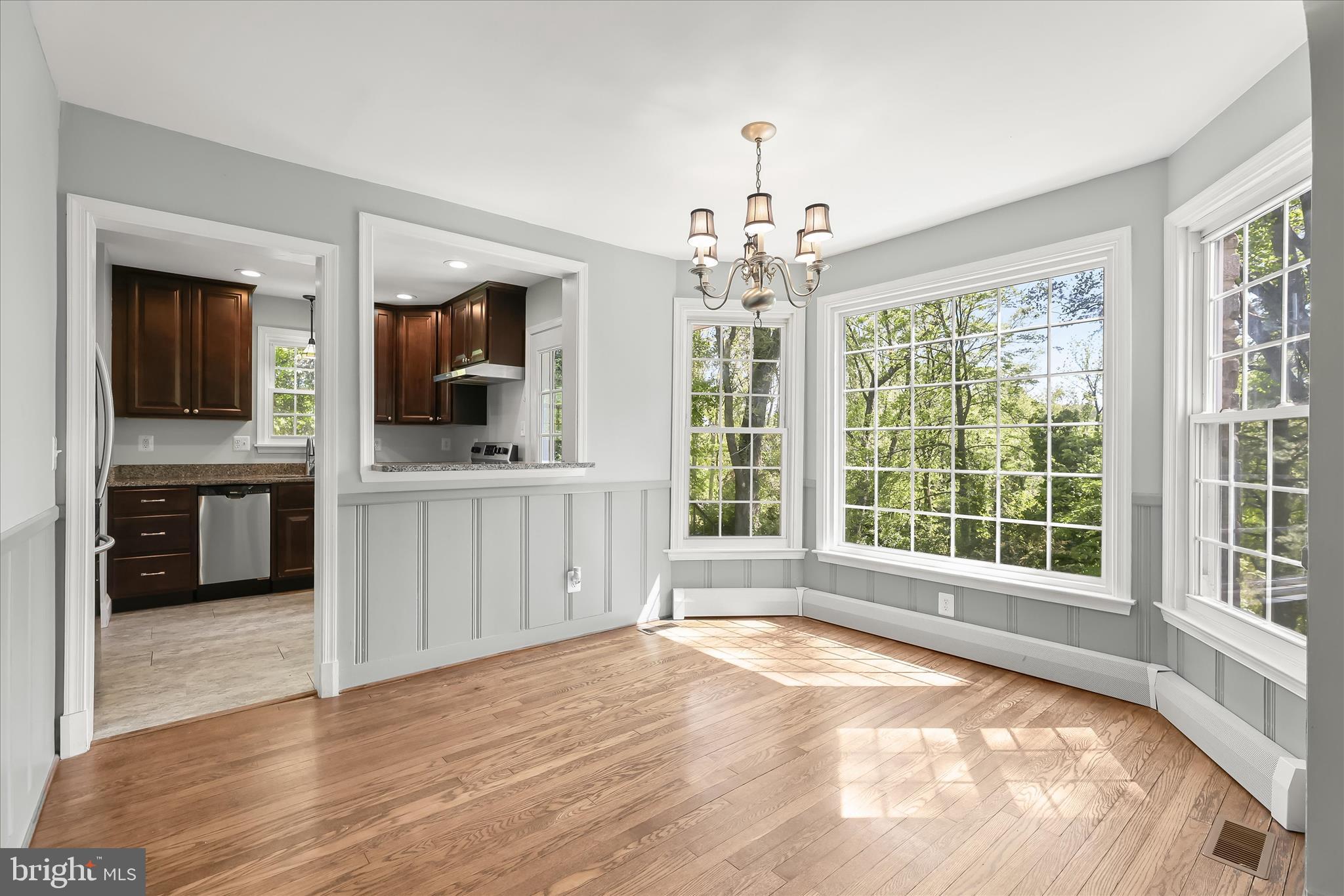 WINDSOR MILL - Residential