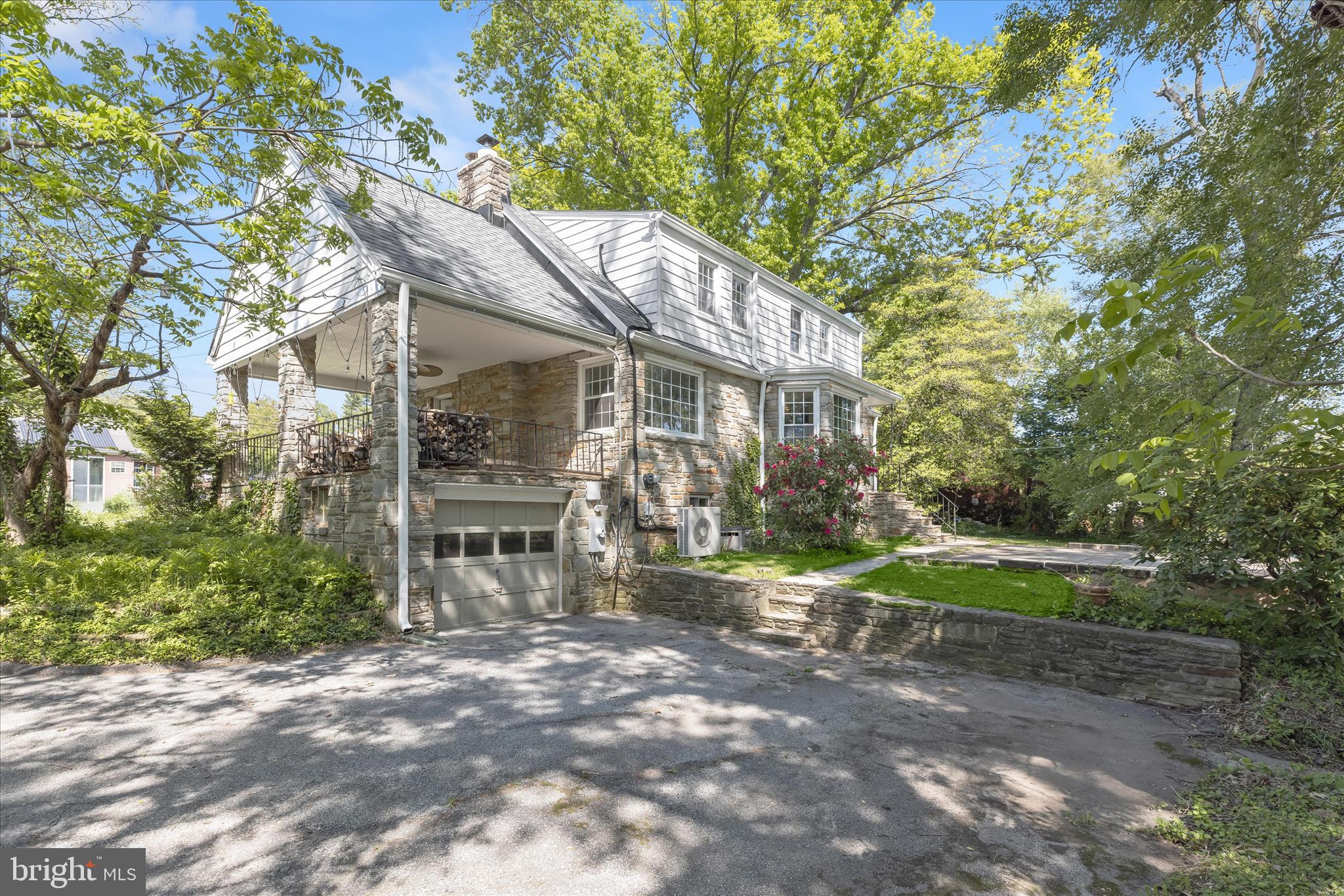 WINDSOR MILL - Residential