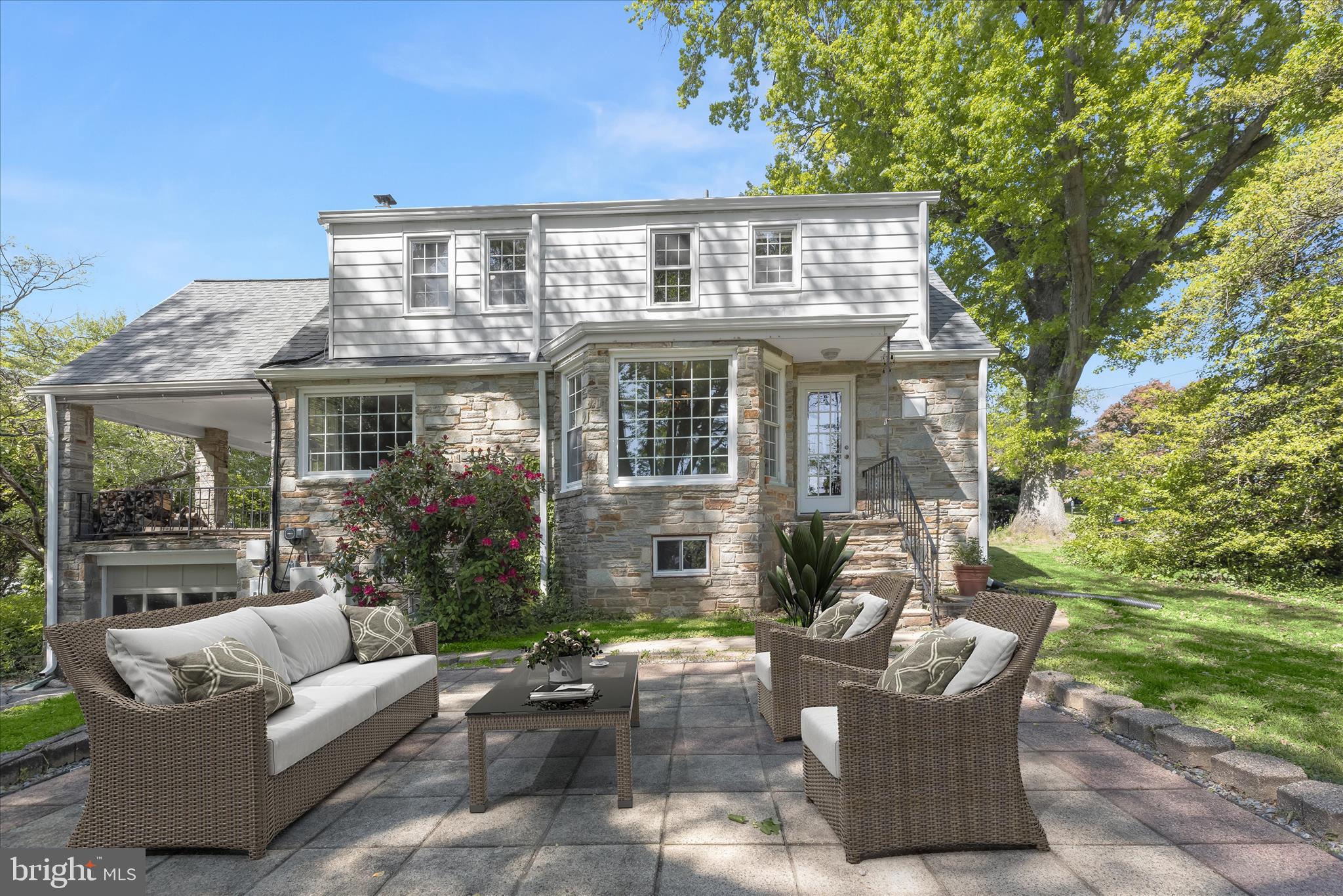 WINDSOR MILL - Residential