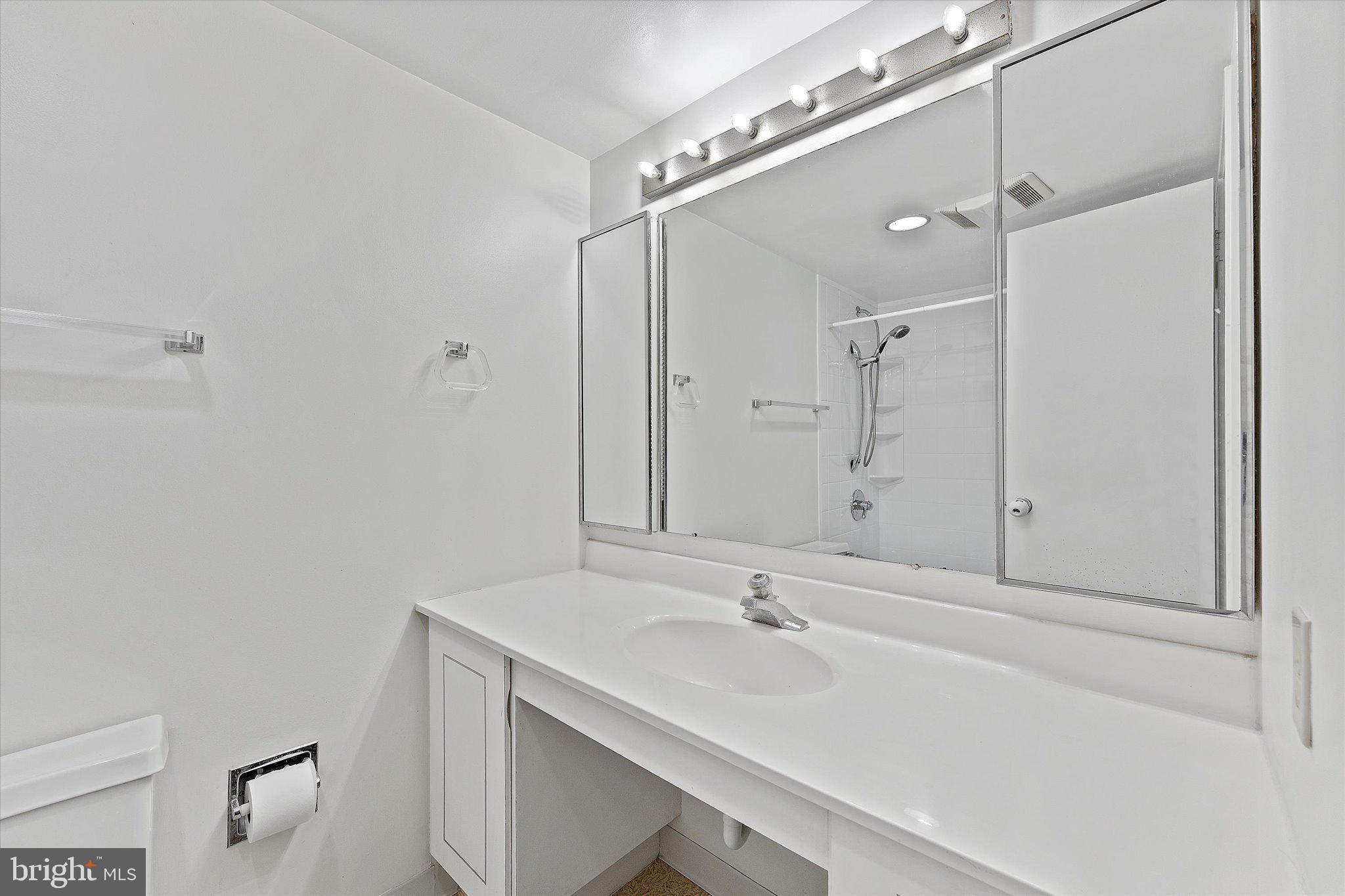 ROTONDA - Residential