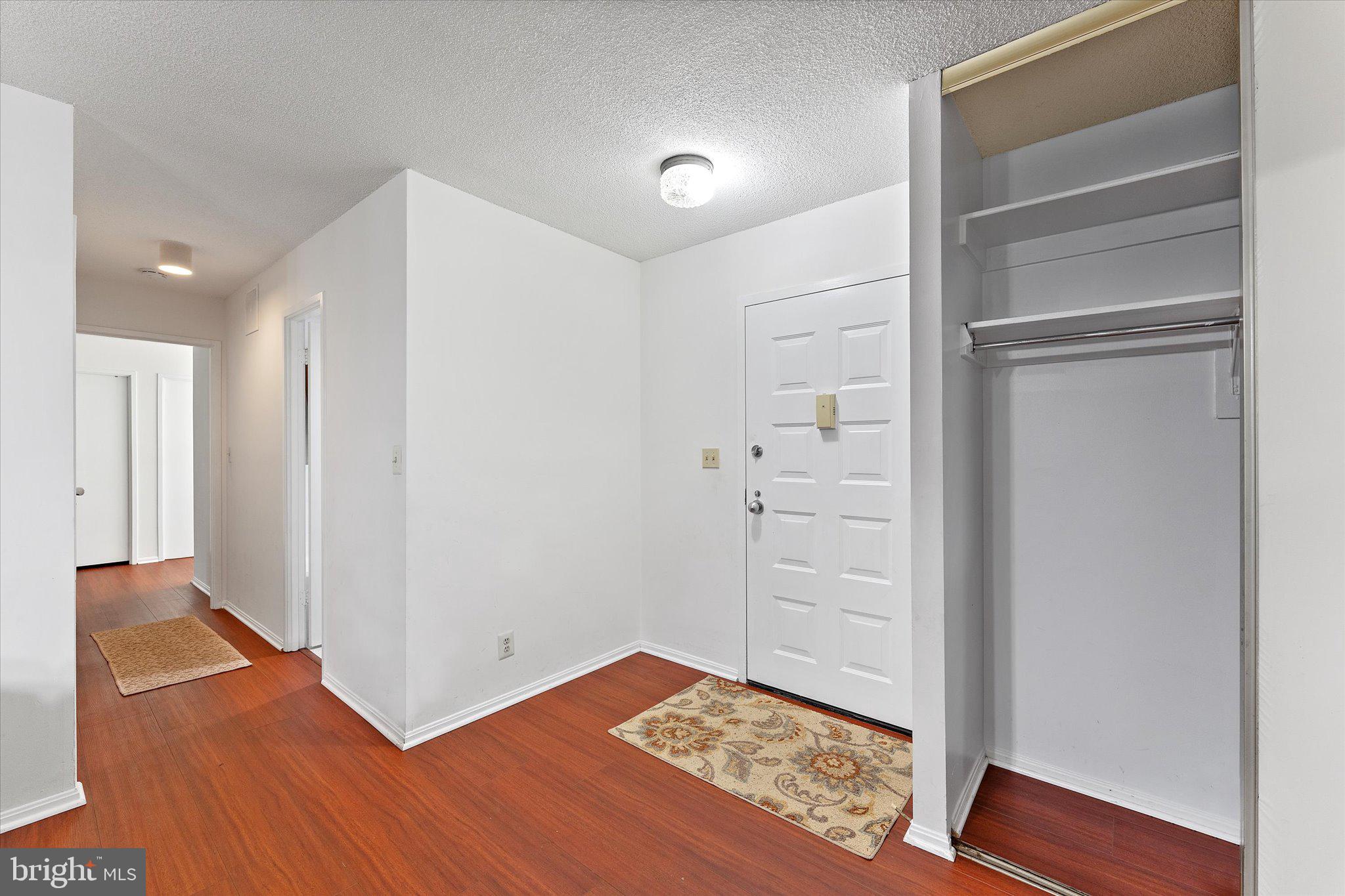 ROTONDA - Residential