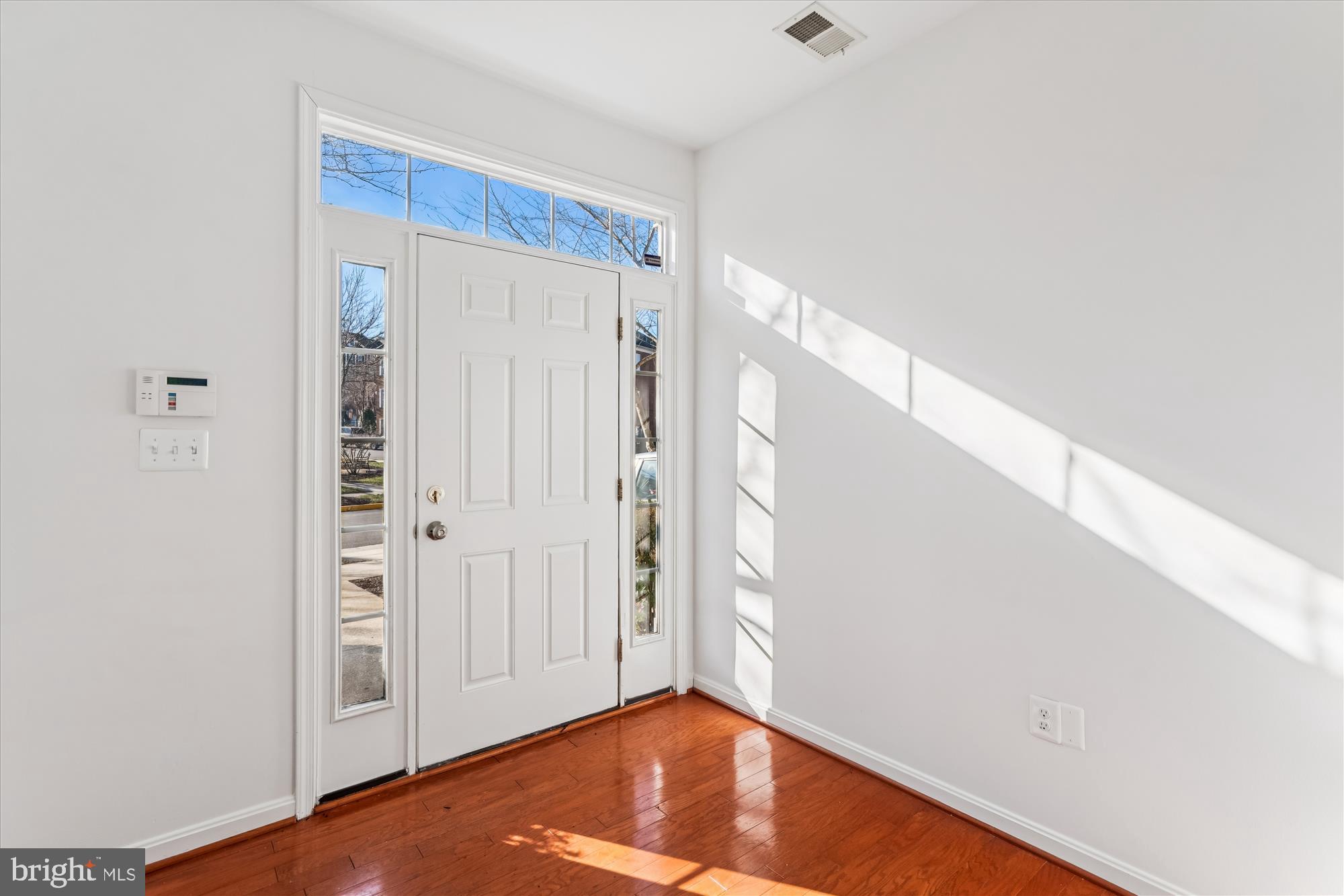 5602 HARTFIELD AVENUE