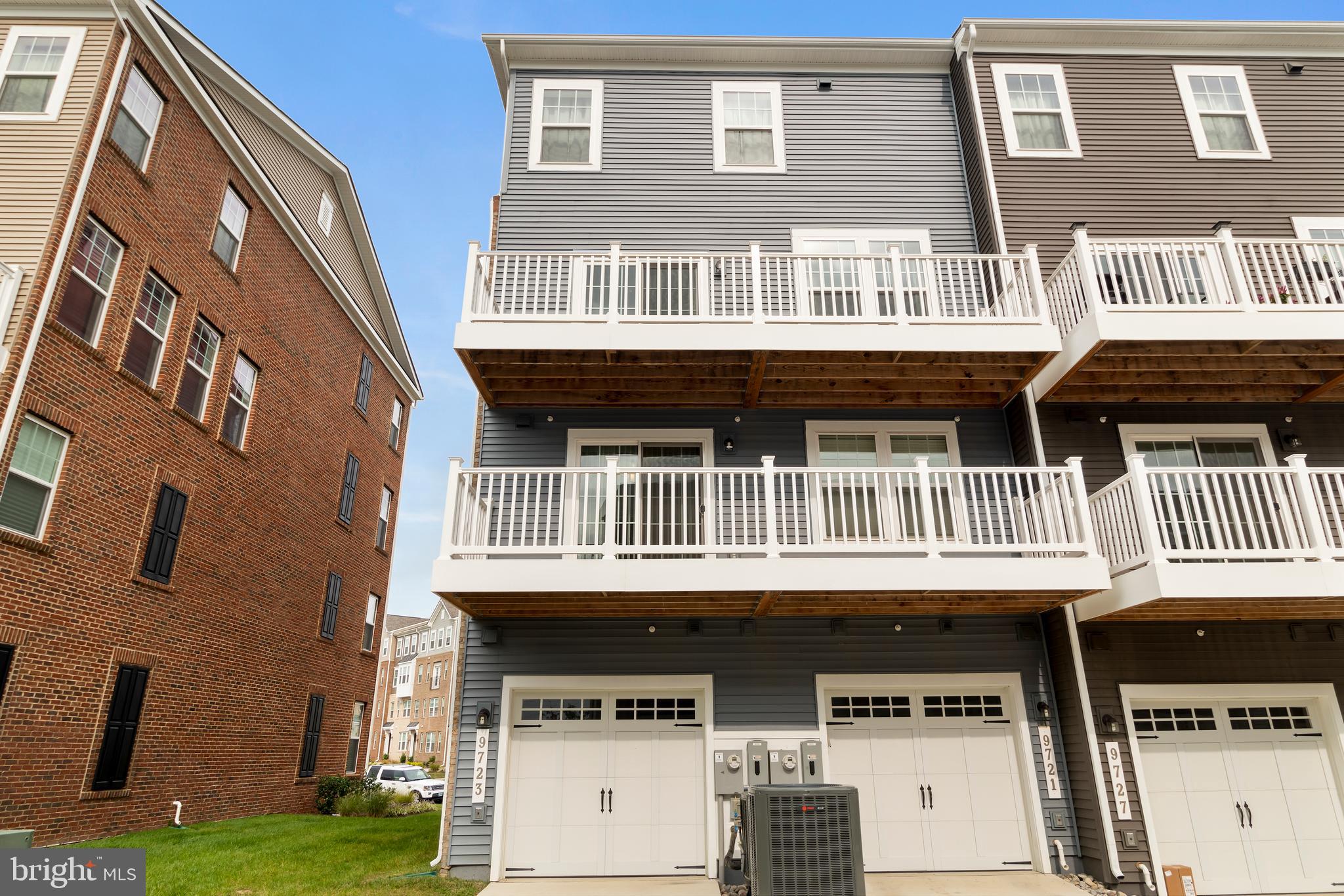 PARKSIDE AT WESTPHALIA - Residential