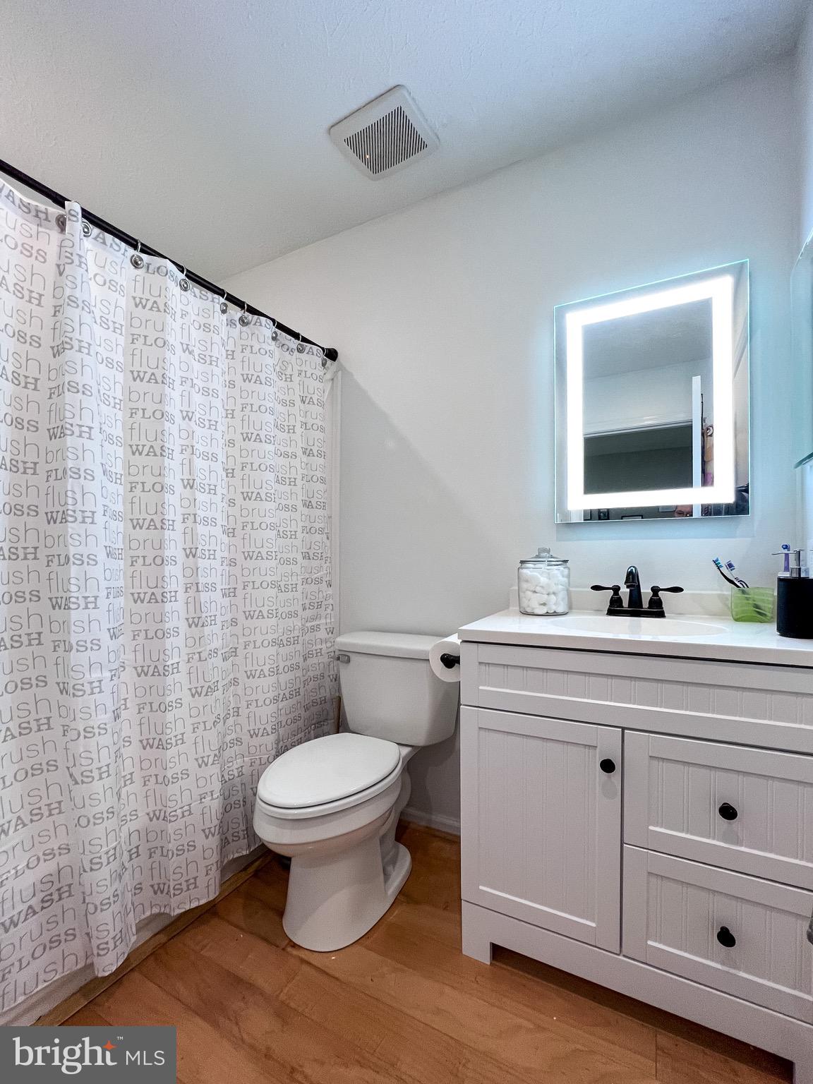 ROBIN MEADOWS - Residential