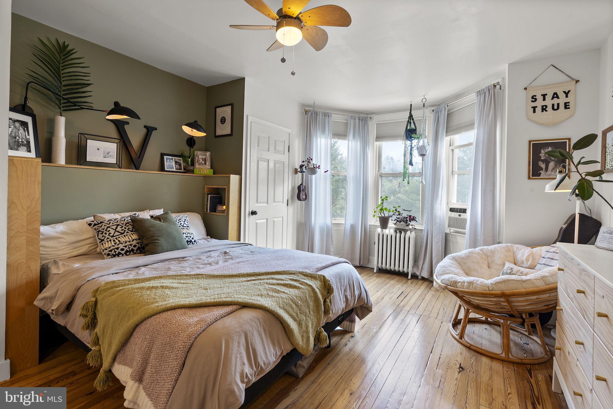 602 W 33RD STREET