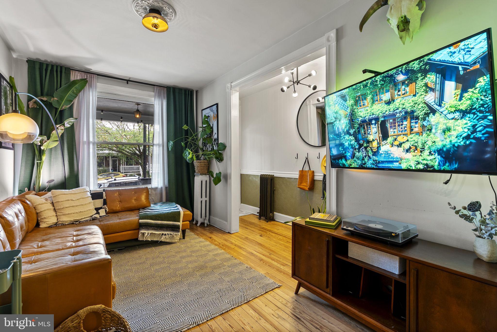 602 W 33RD STREET