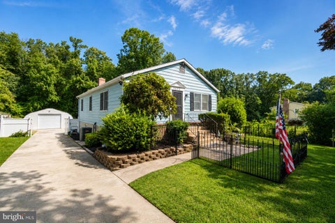 Photo of 8623 Park Avenue, BOWIE, MD 20720 (MLS # MDPG2207886)