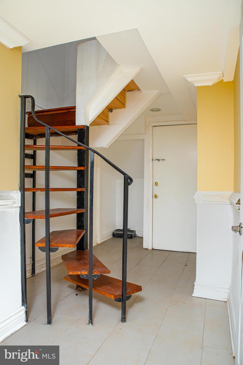 WASHINGTON SQ WEST - Residential Lease